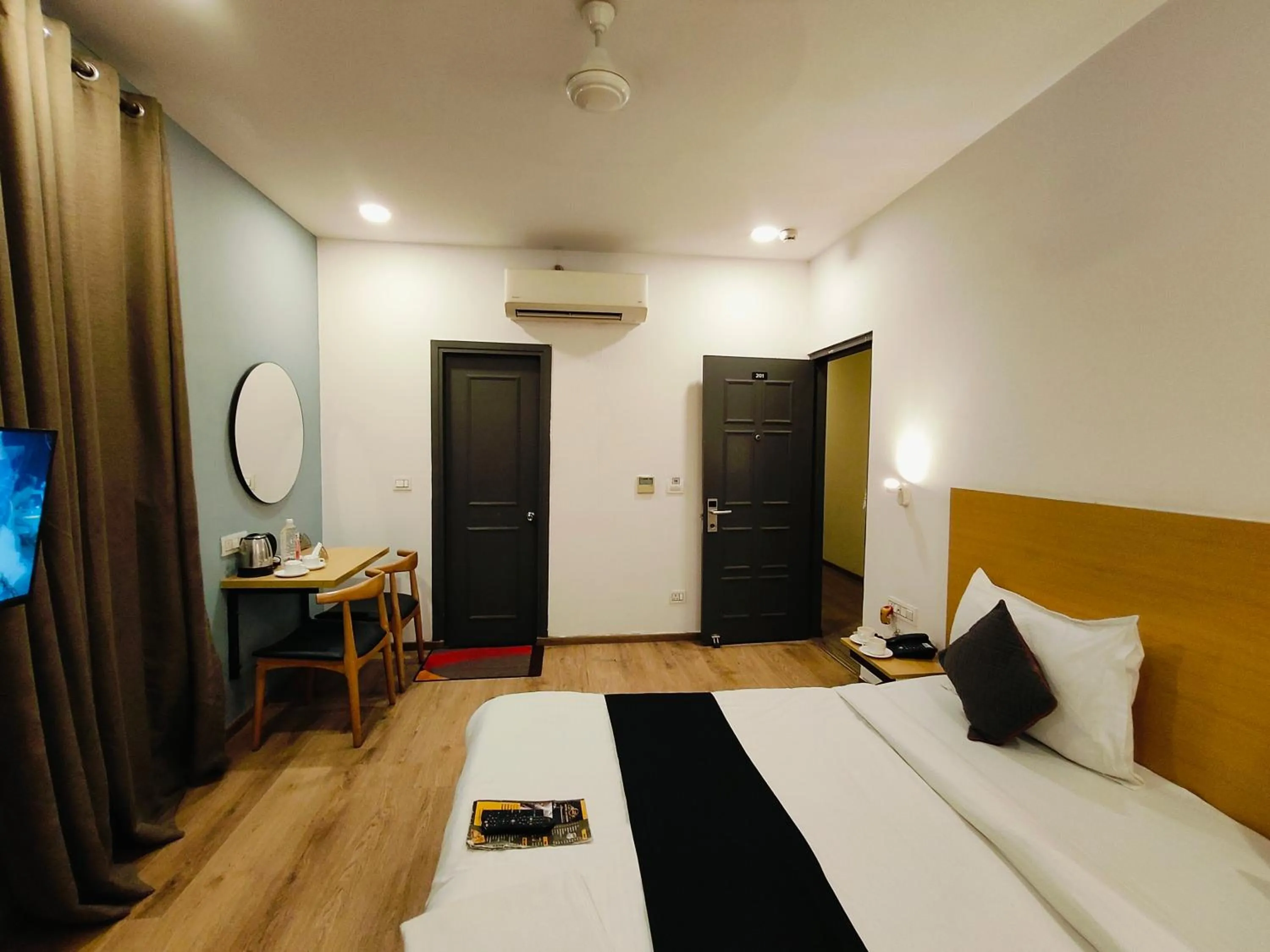 Bed in Hotel La Maison