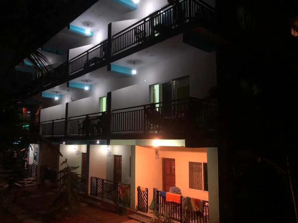 Property building in Casa de Arambol