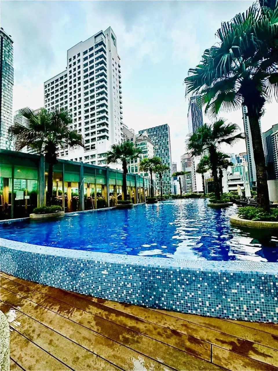 Swimming pool in Vortex Suites KLCC City Center