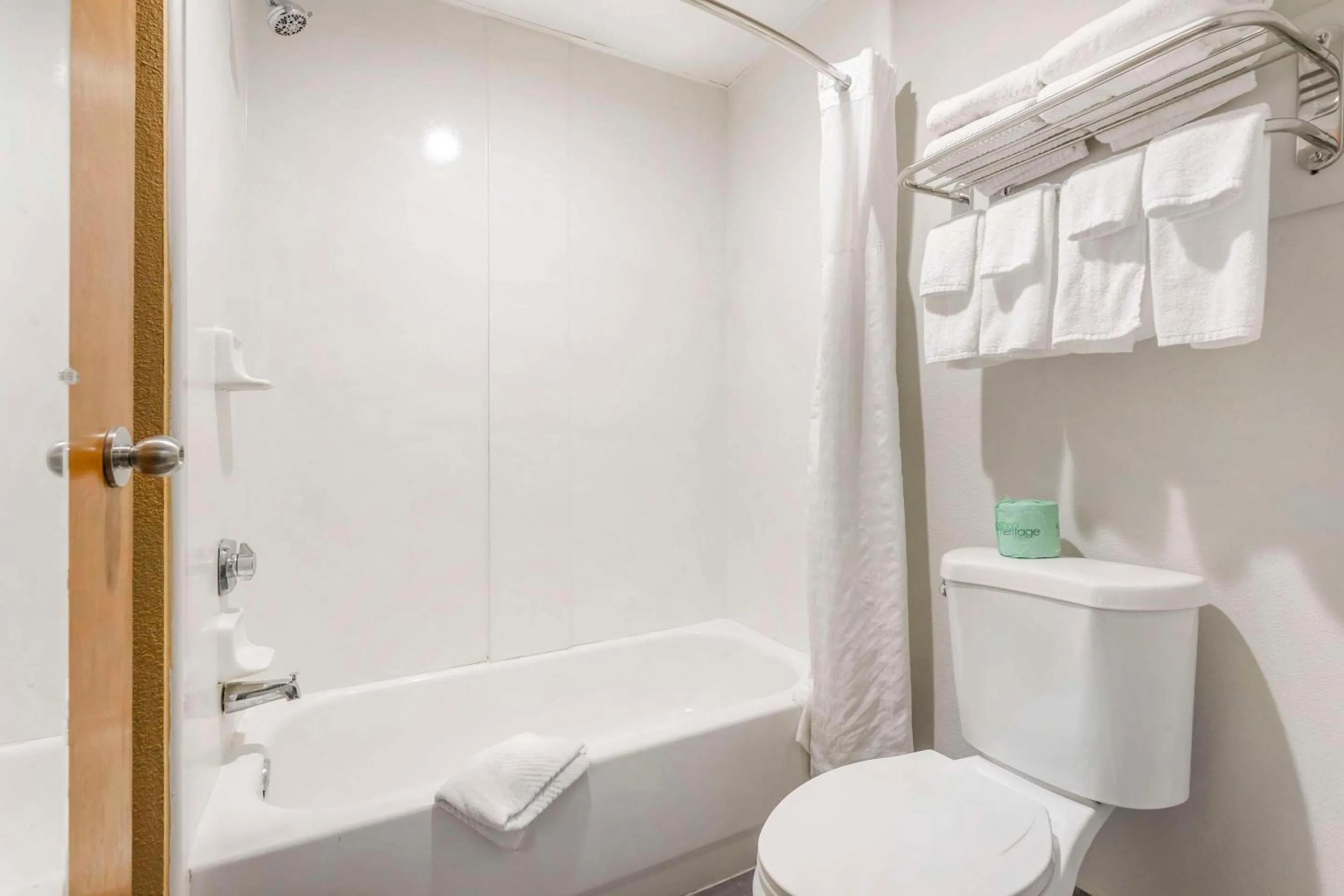 Bedroom in Suburban Studios Orangeburg