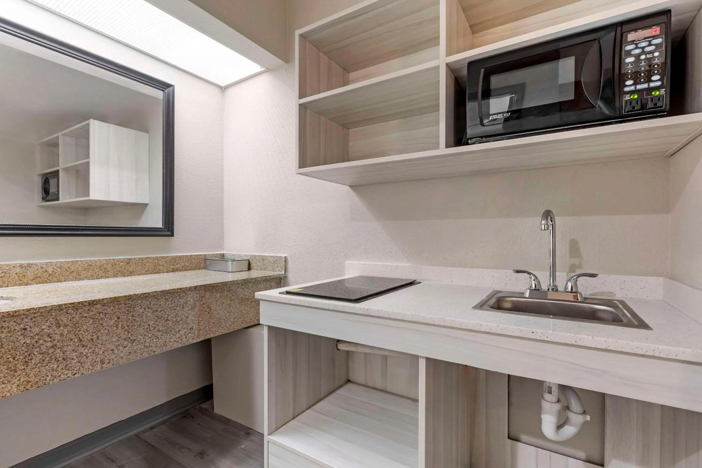 Bedroom in Suburban Studios Orangeburg