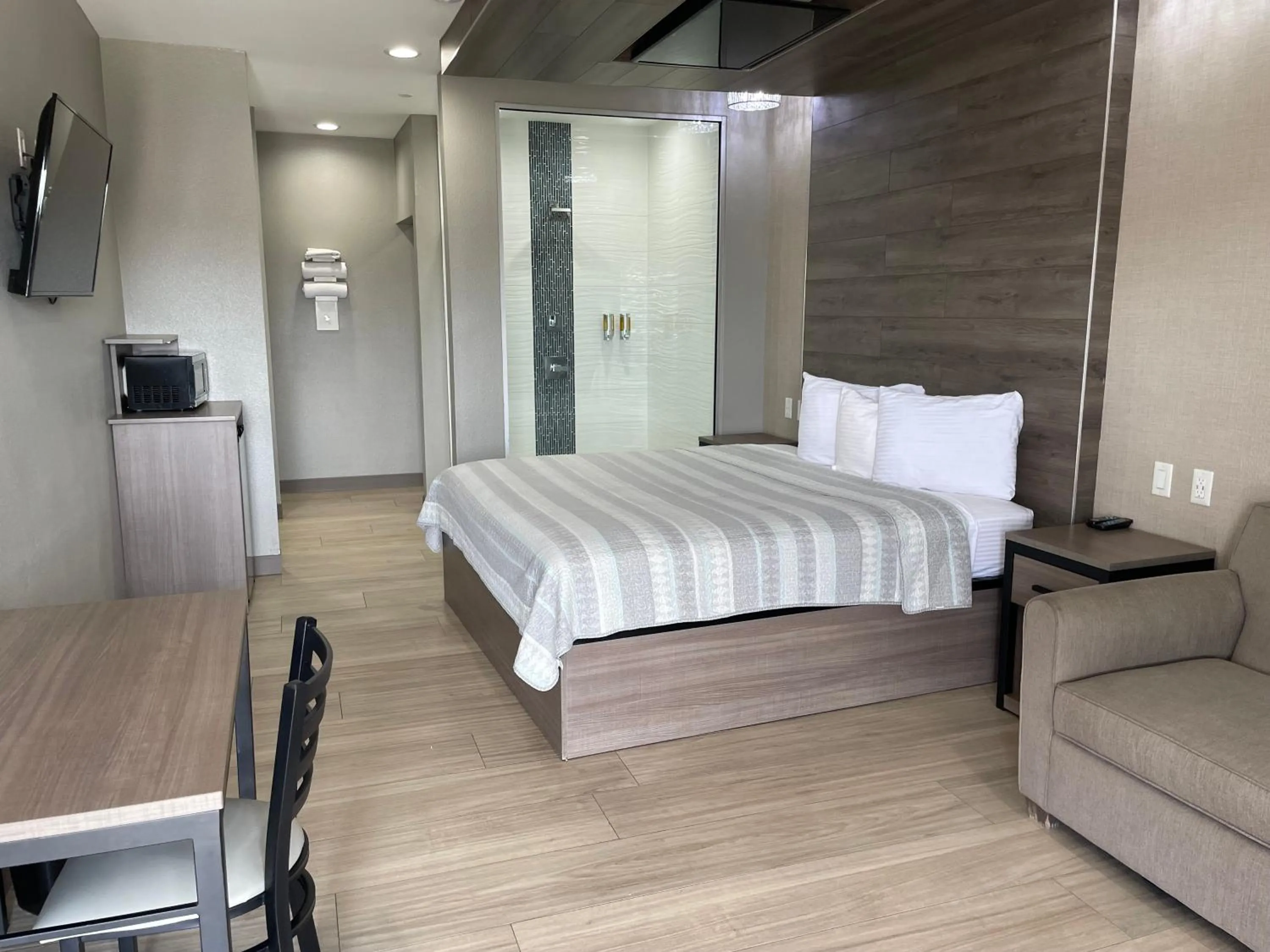 Bed in Express Inn - Richey