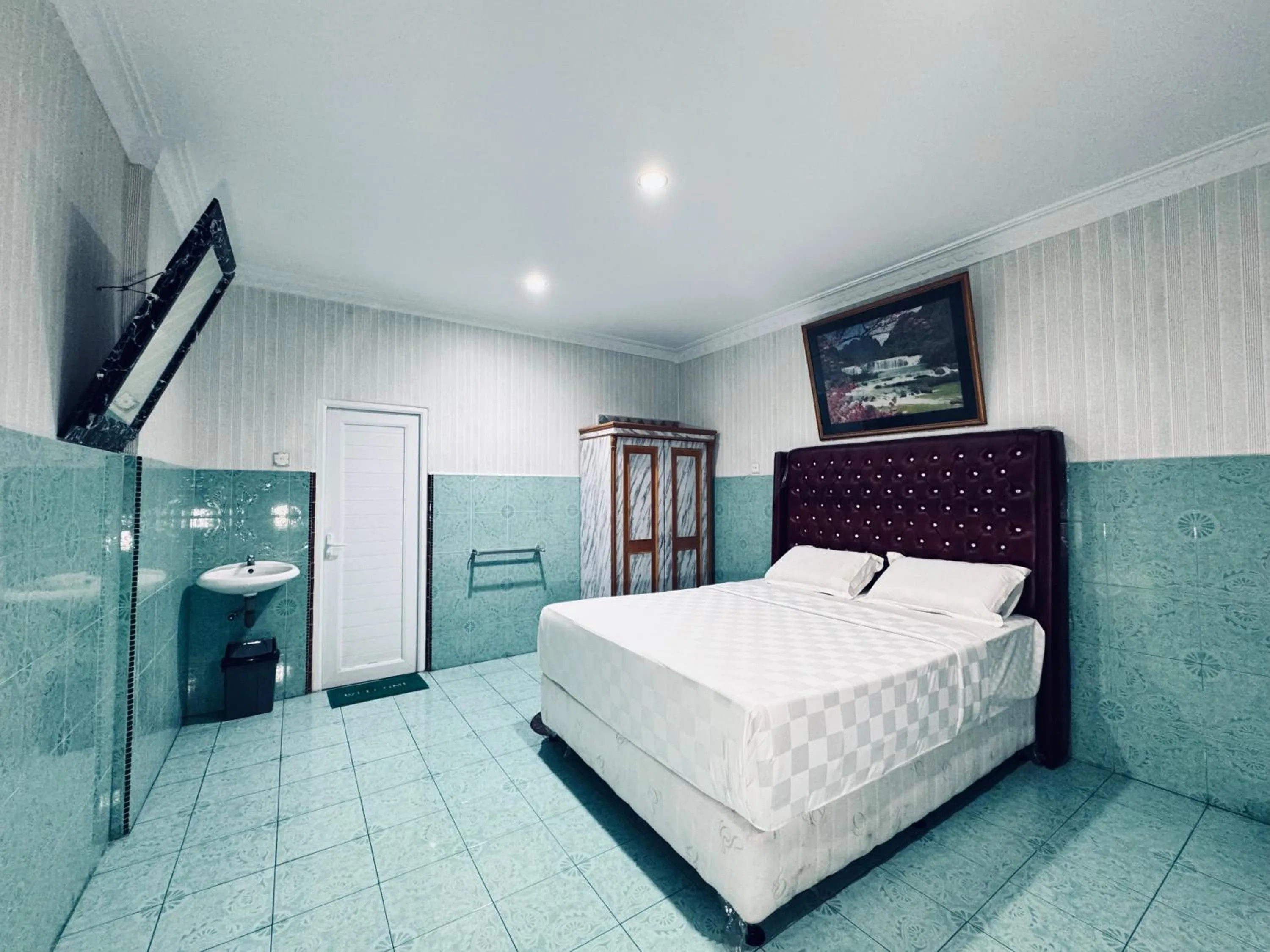 Bedroom, Bed in Hotel Grand Bandara