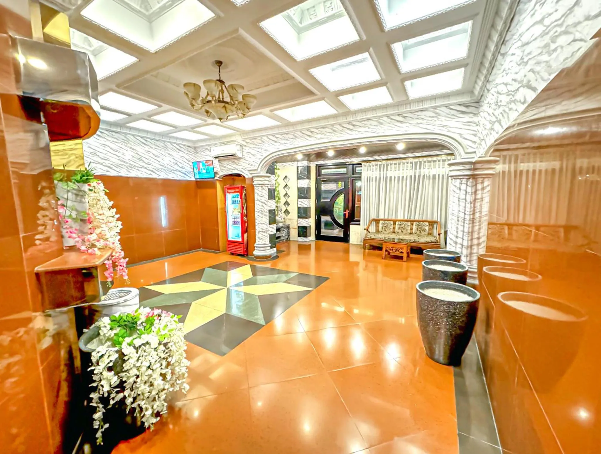 Living room in Hotel Grand Bandara