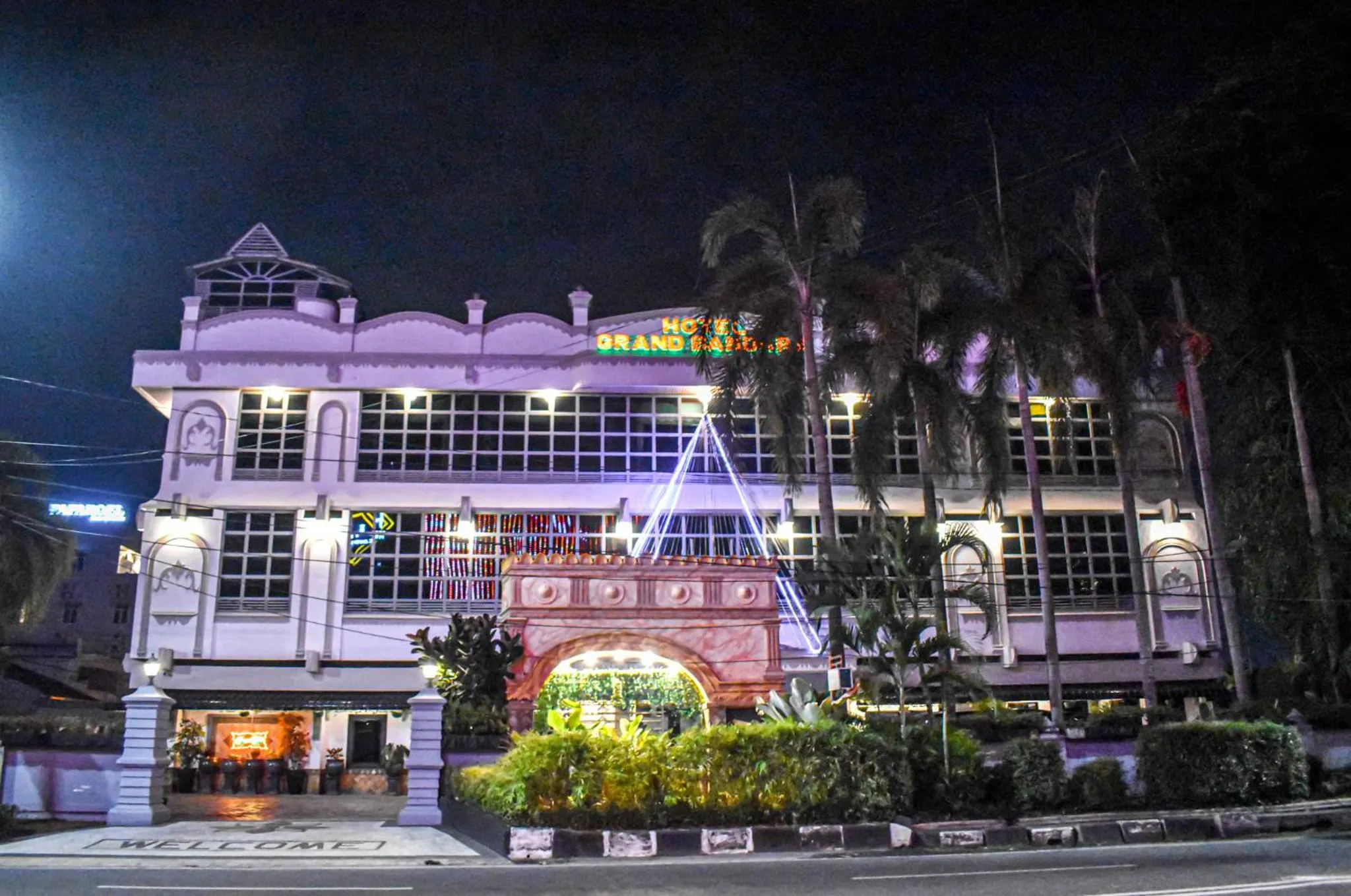 Property building in Hotel Grand Bandara