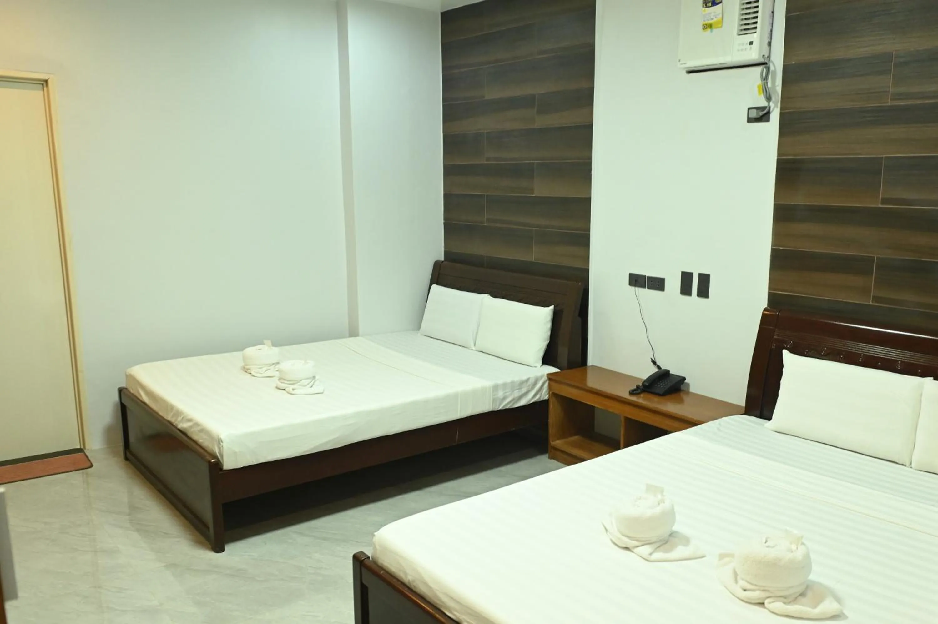 Lolita Heights Hotel