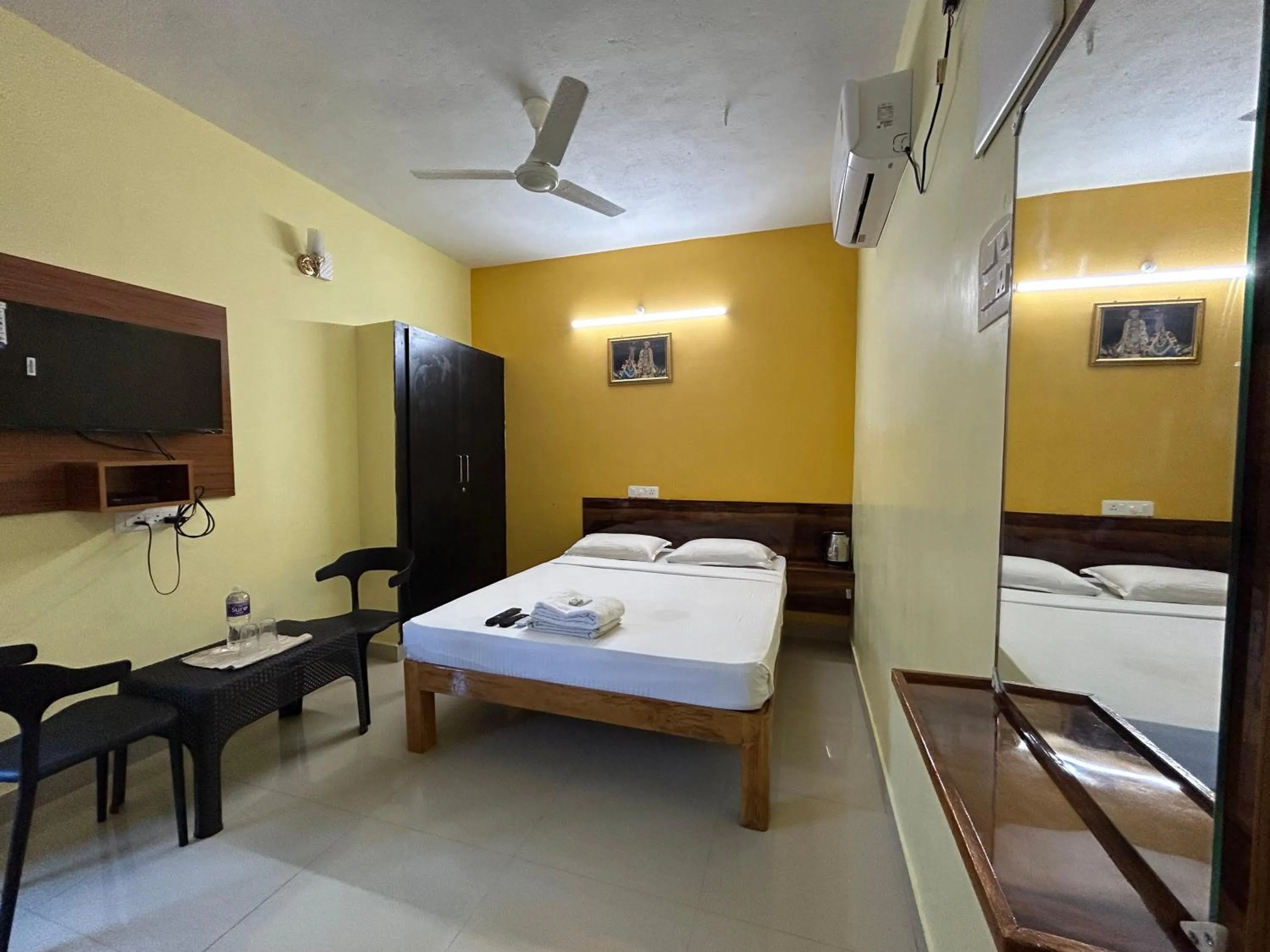 Ramakrishna Rooms Srirangam