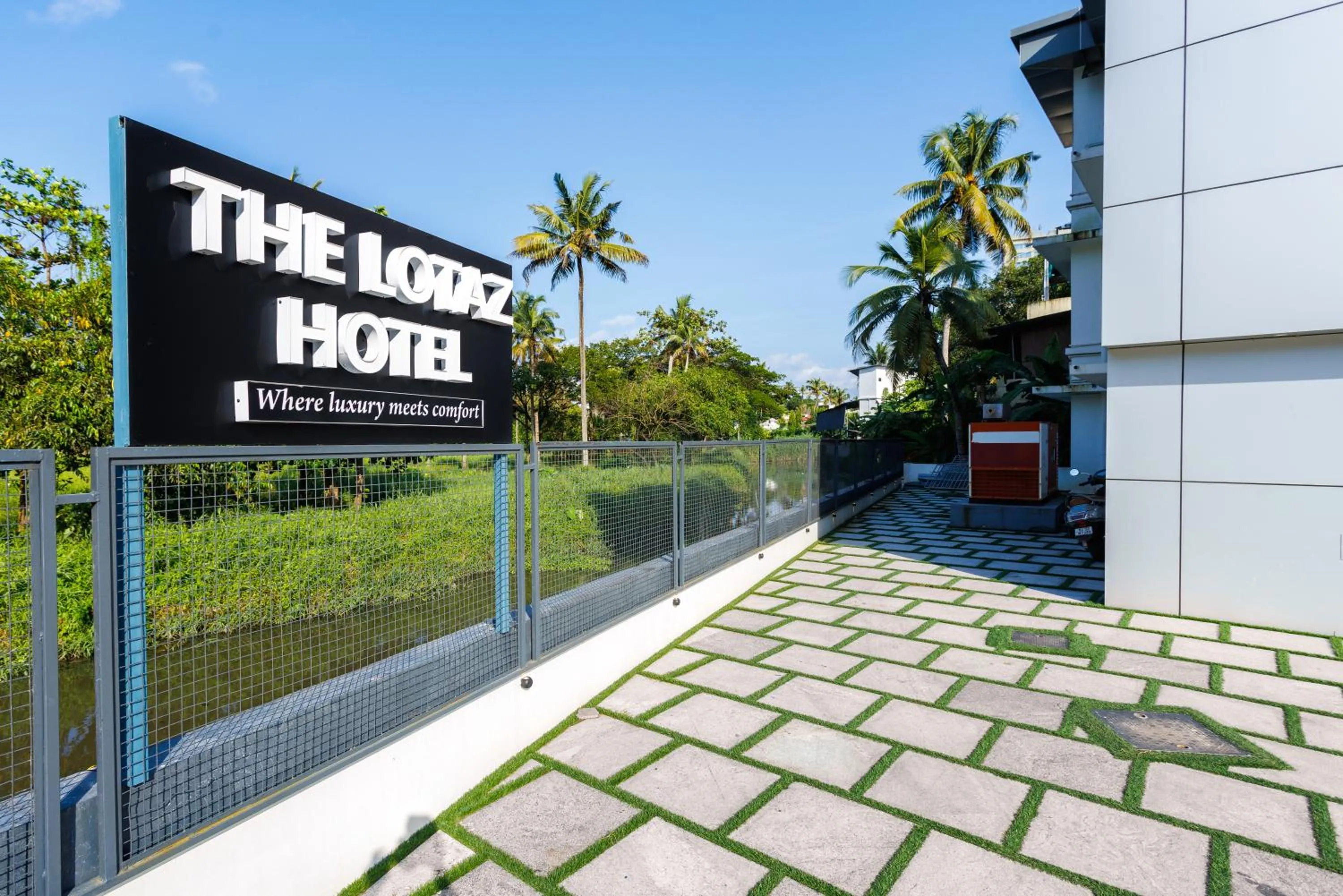 Day in The Lotaz Hotel