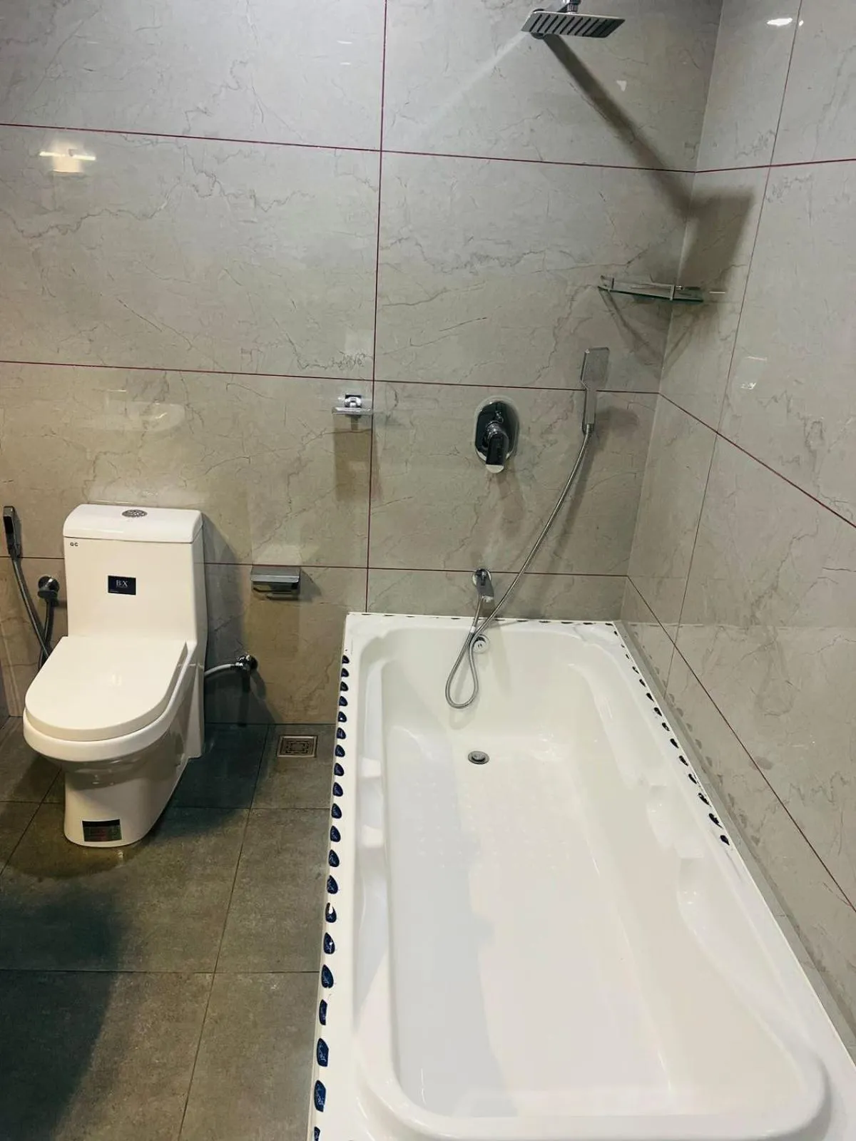 Toilet in The Lotaz Hotel