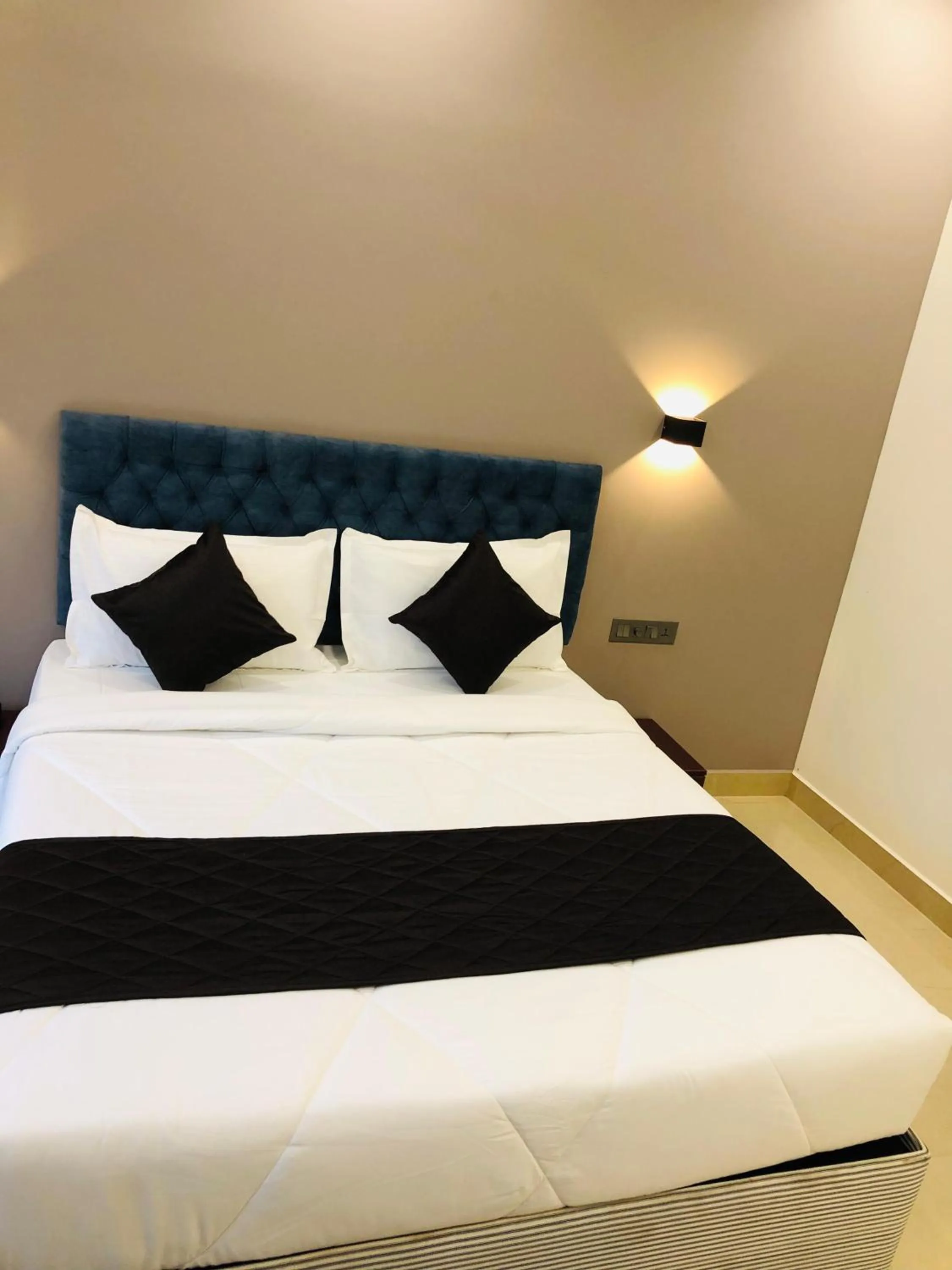 Photo of the whole room, Bed in The Lotaz Hotel