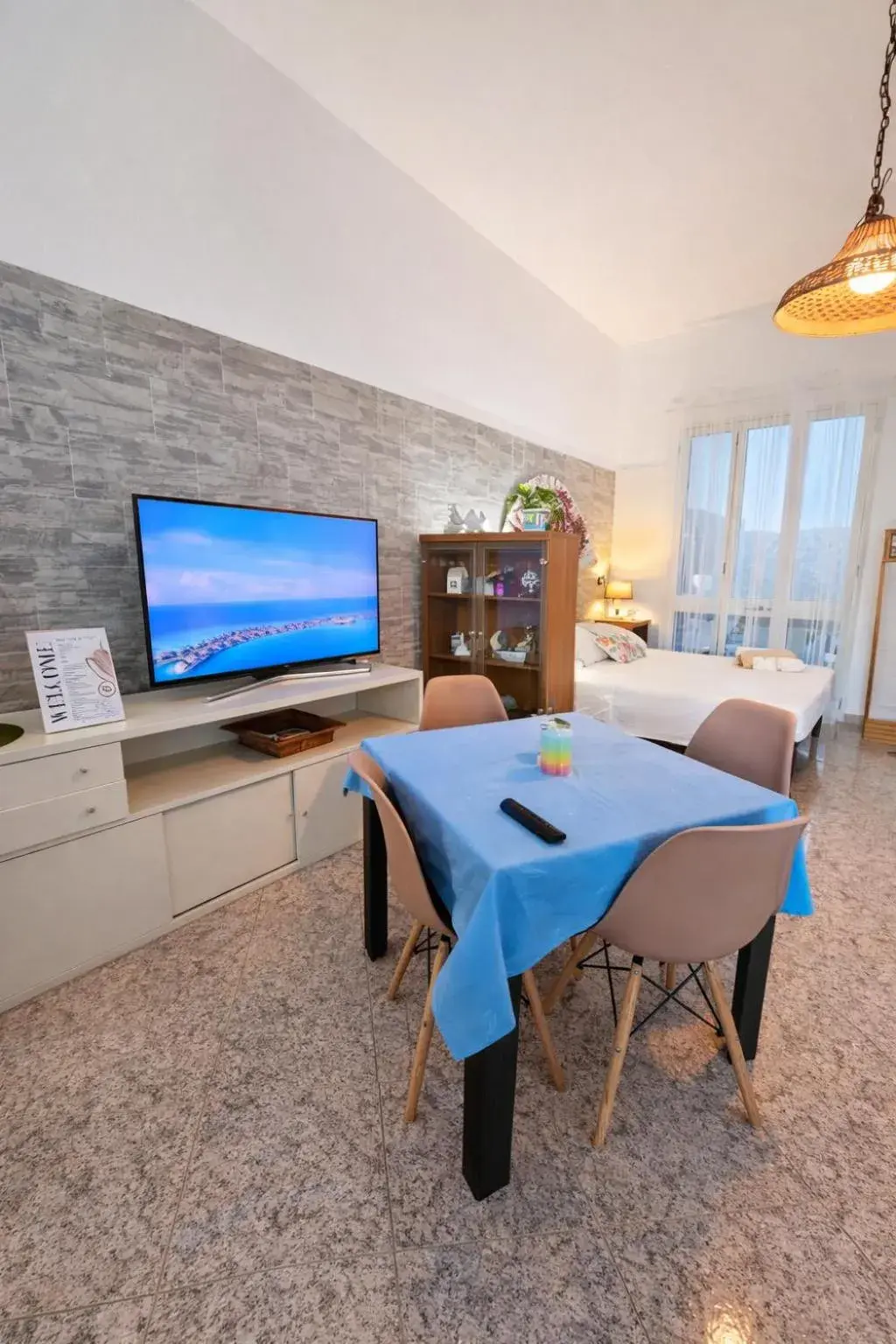 ALBA DI MARE Appartamento con parcheggio e vista mare ALBA DI MARE Appartamento con parcheggio e vista mare