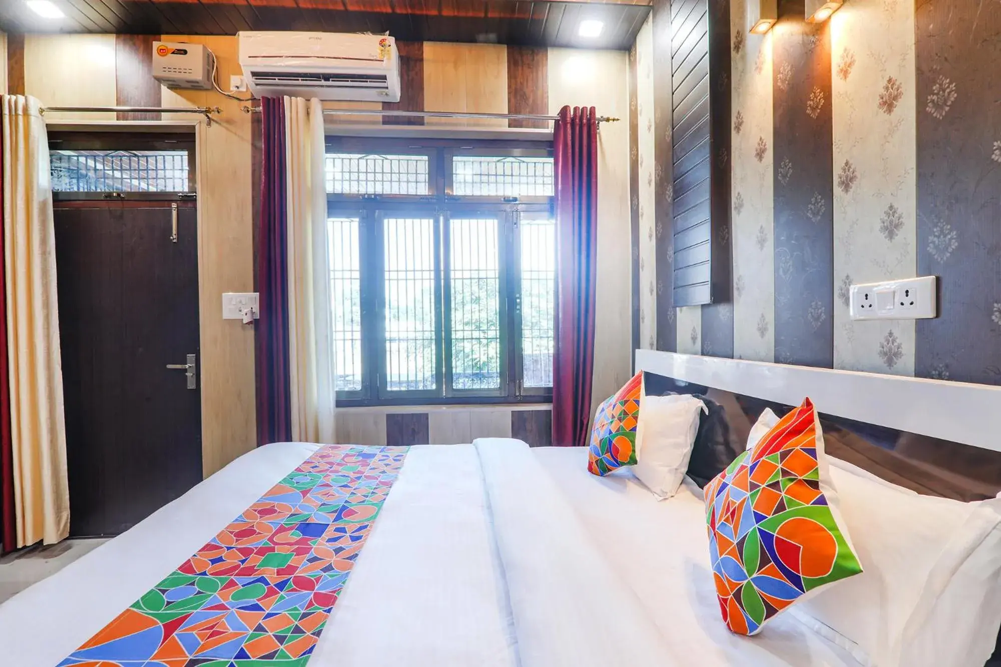 Bed in FabHotel Uma Yugul Bed in FabHotel Uma Yugul