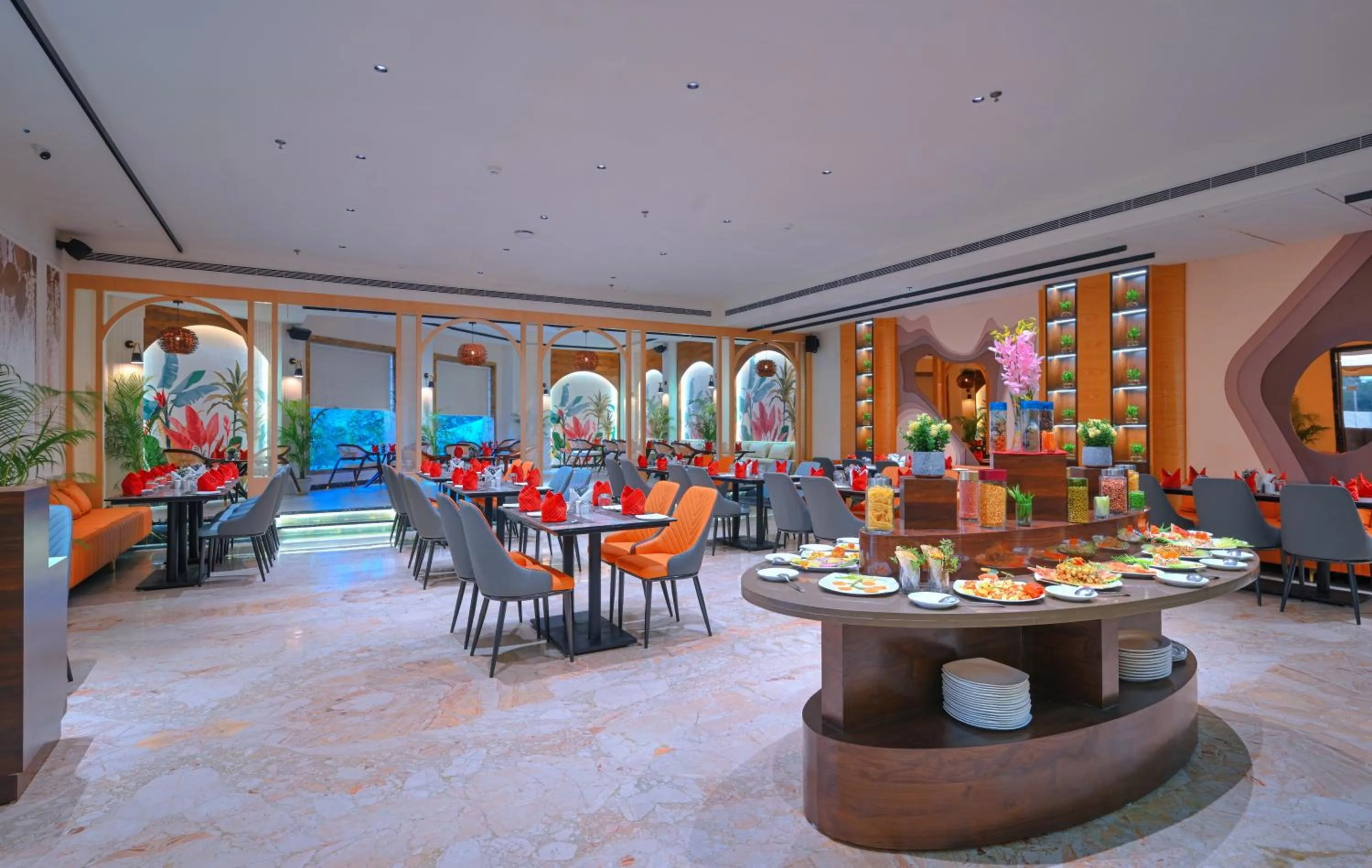 Restaurant/places to eat in Hotel Sun Ring