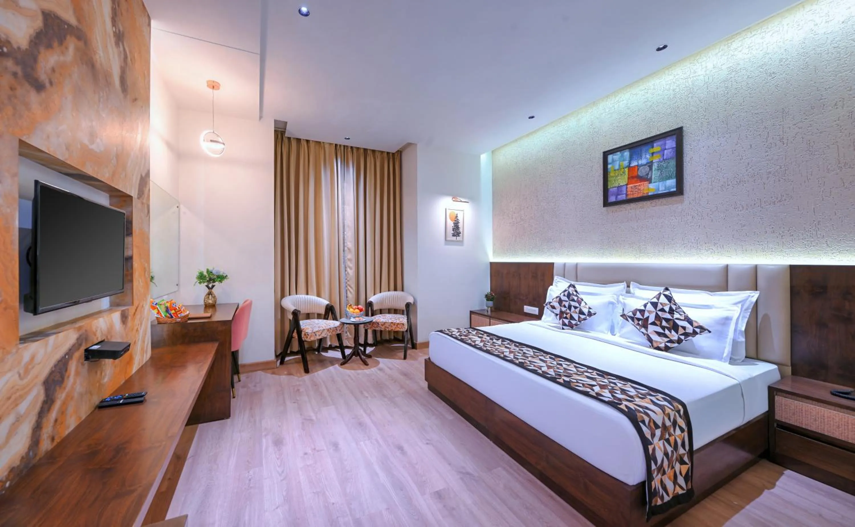 Bedroom, Bed in Hotel Sun Ring