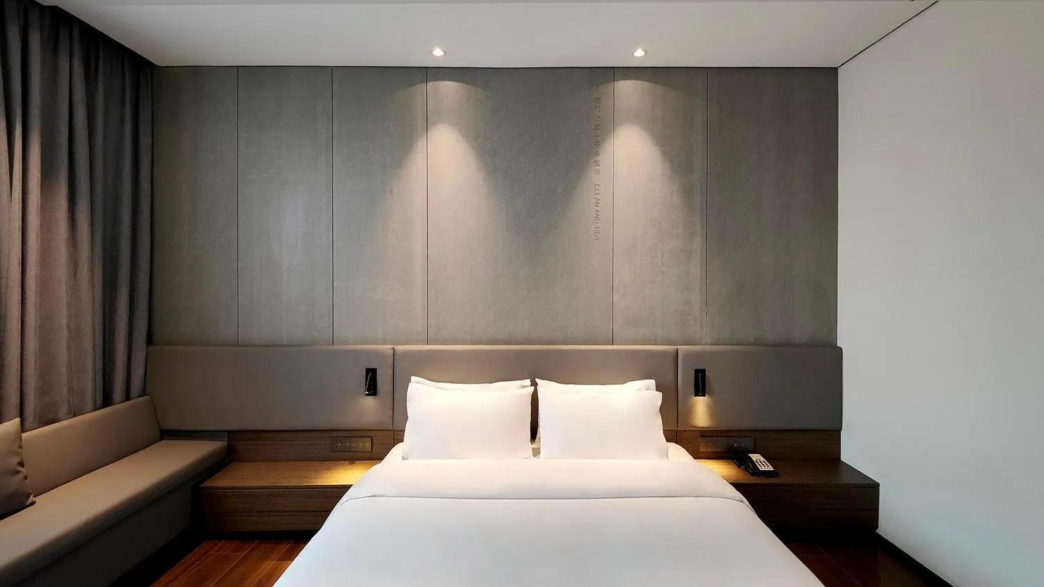 Bed in Elong Etang Hotel Guangzhou Baiyun Airport Renhe Railway Station