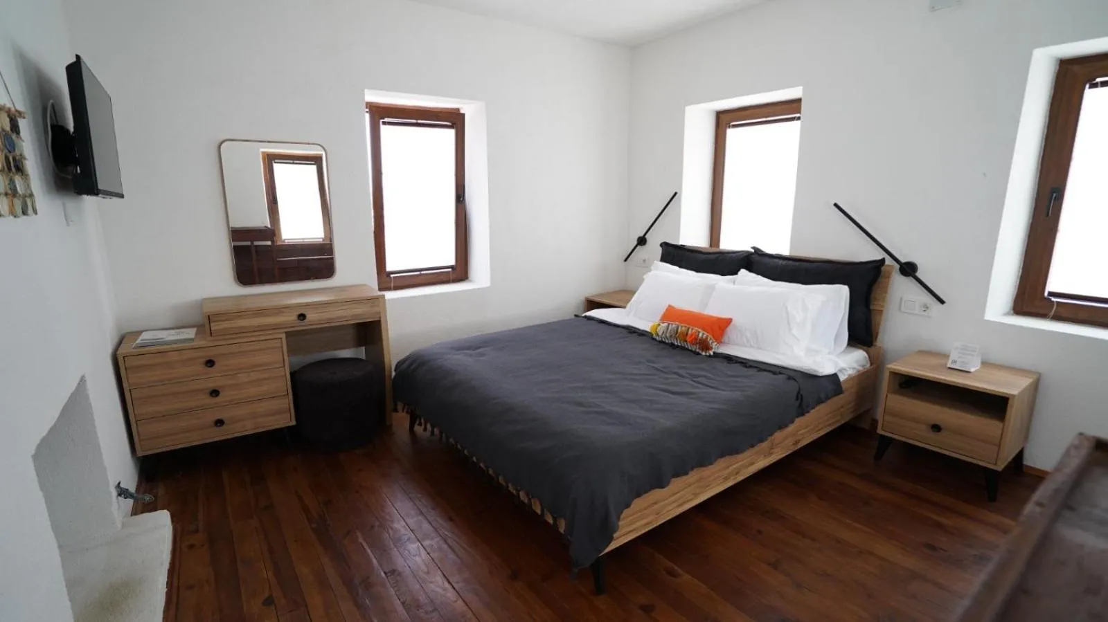 Bed in Muyo House