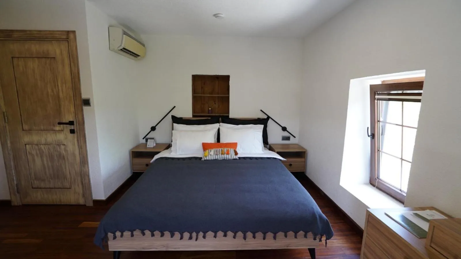 Bed in Muyo House