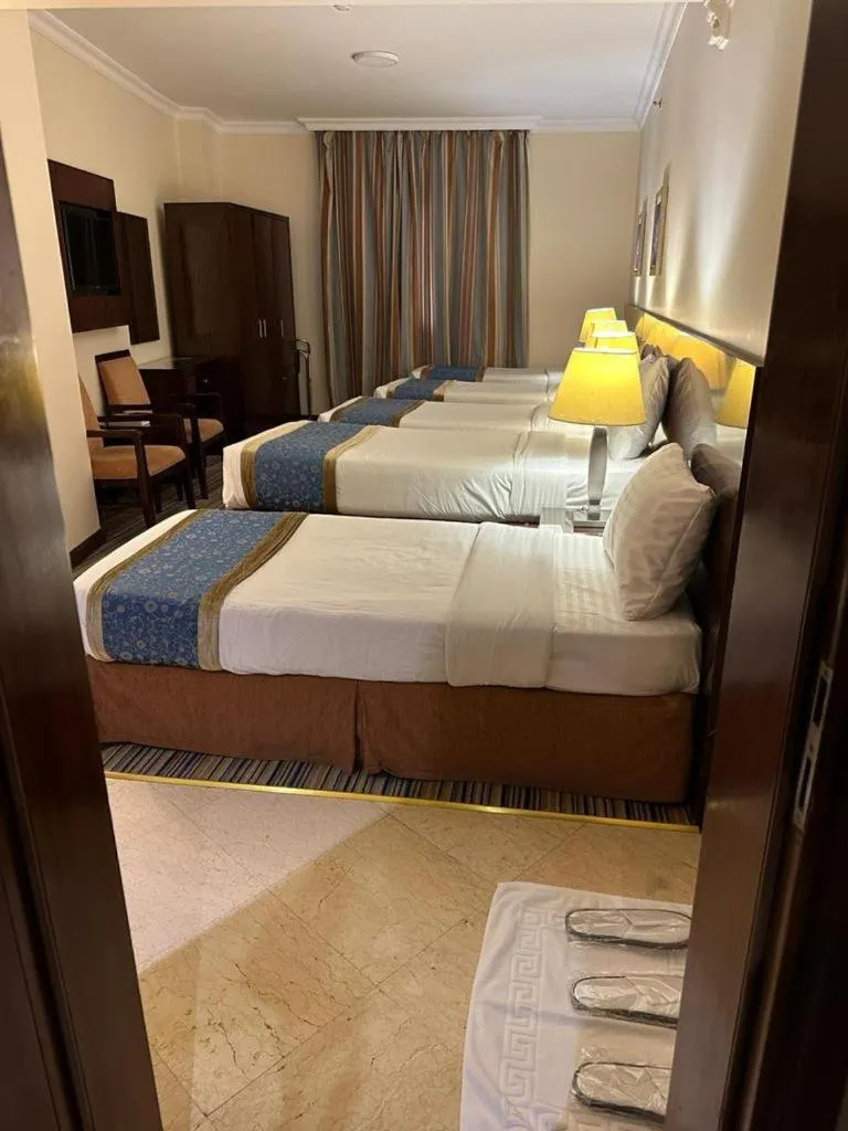 Bed in Arkan Al Manar Hotel