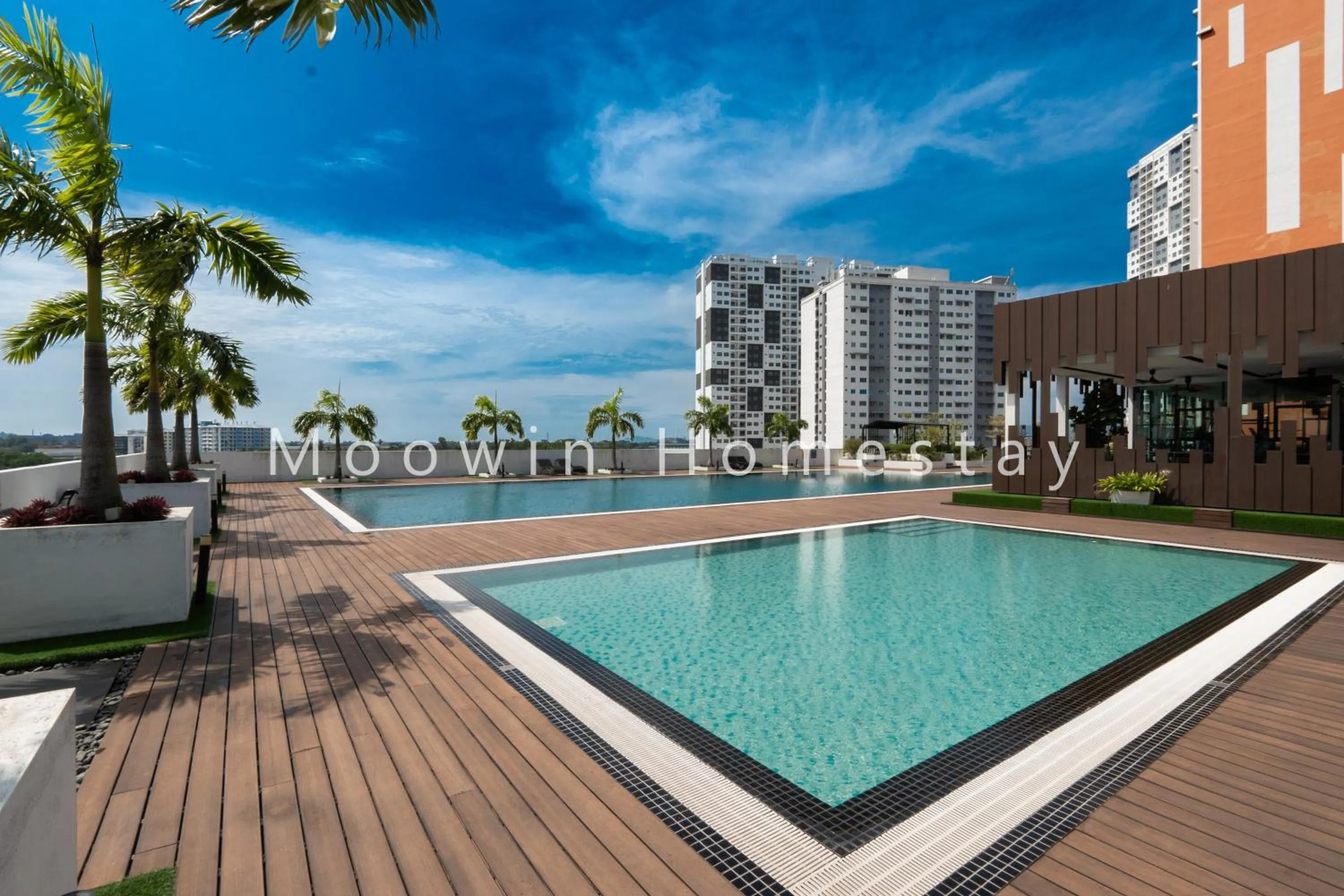 Bahagia Family House in Meritus