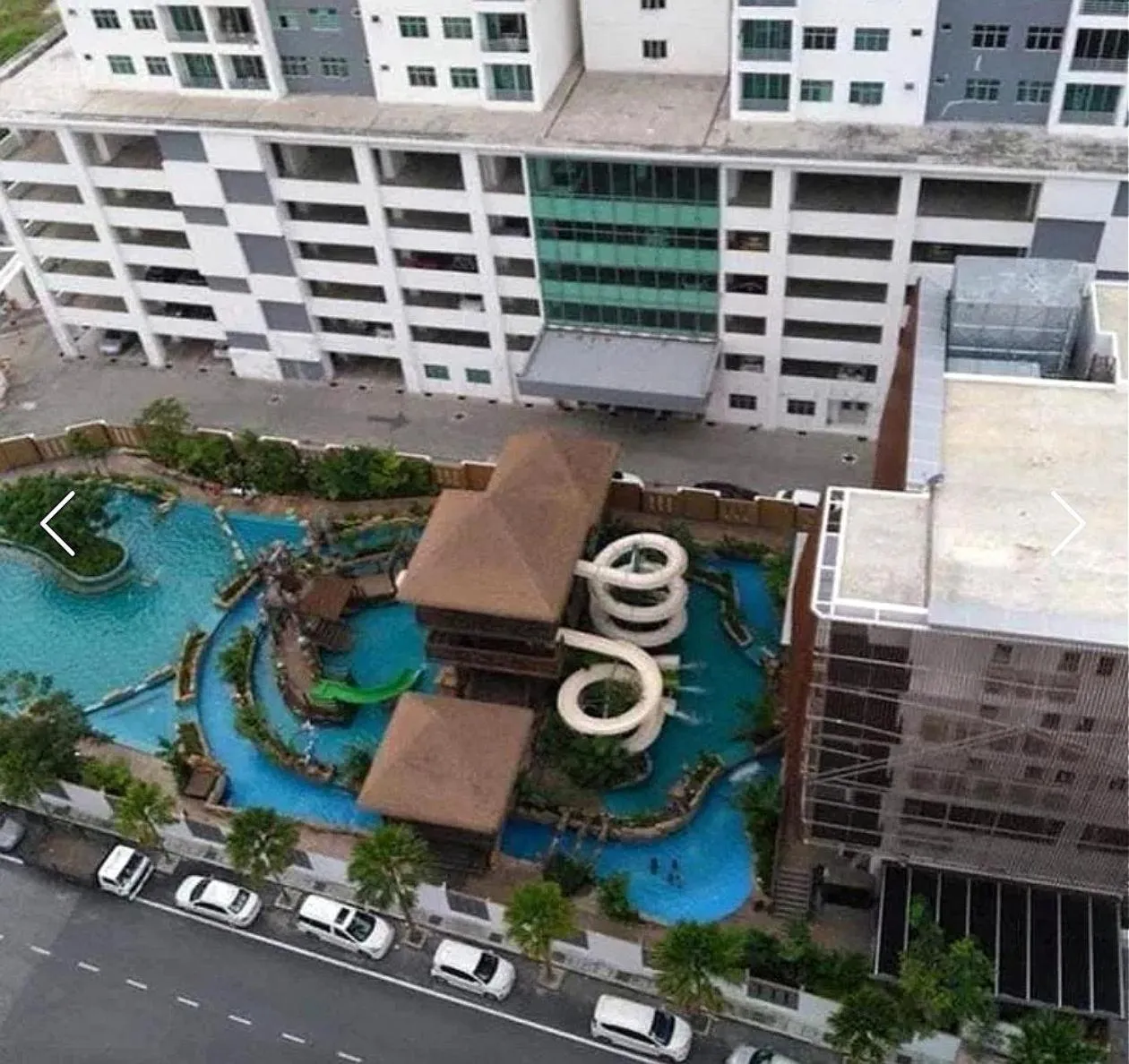 Bahagia Family House in Meritus