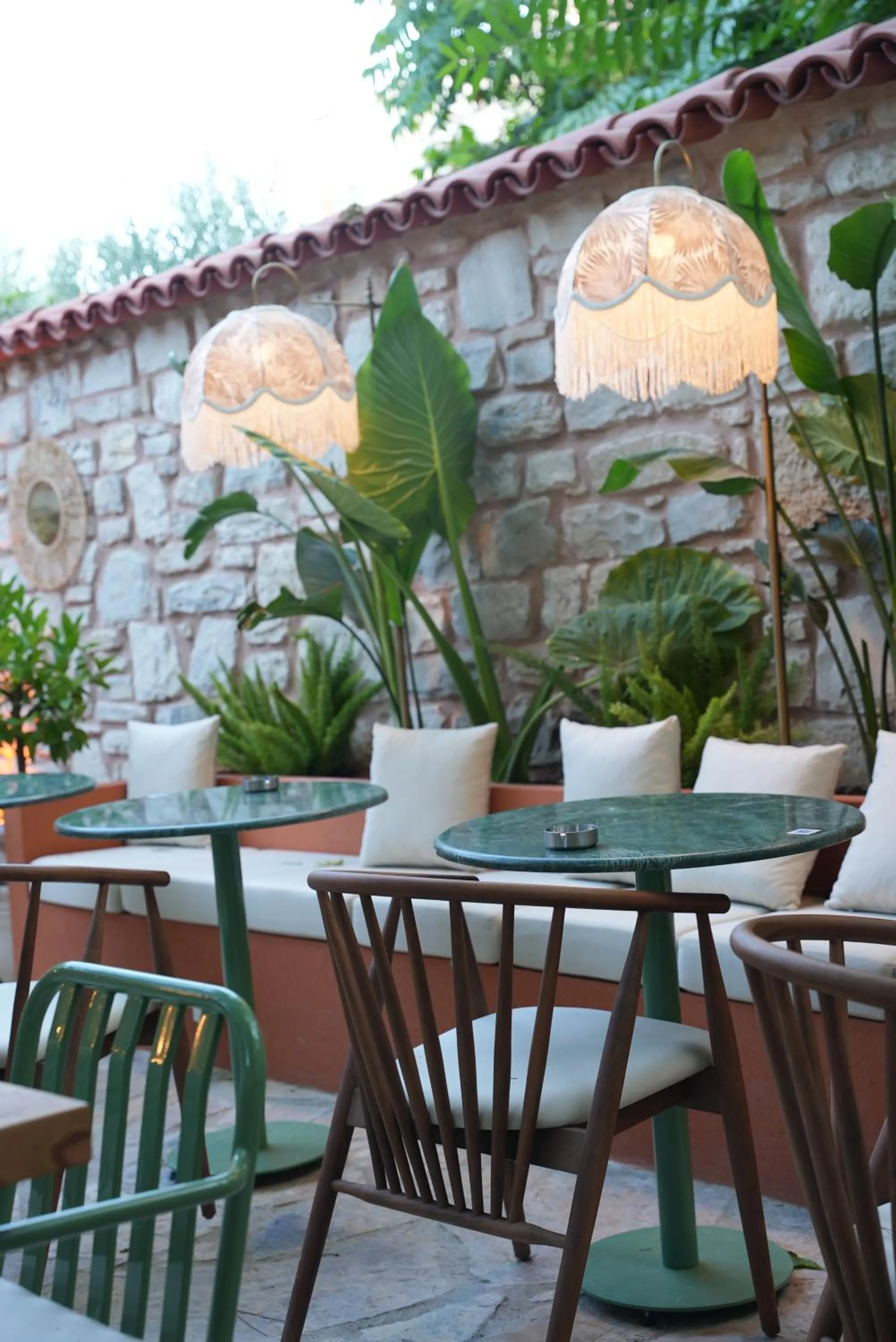 Restaurant/places to eat in Pietra Social House
