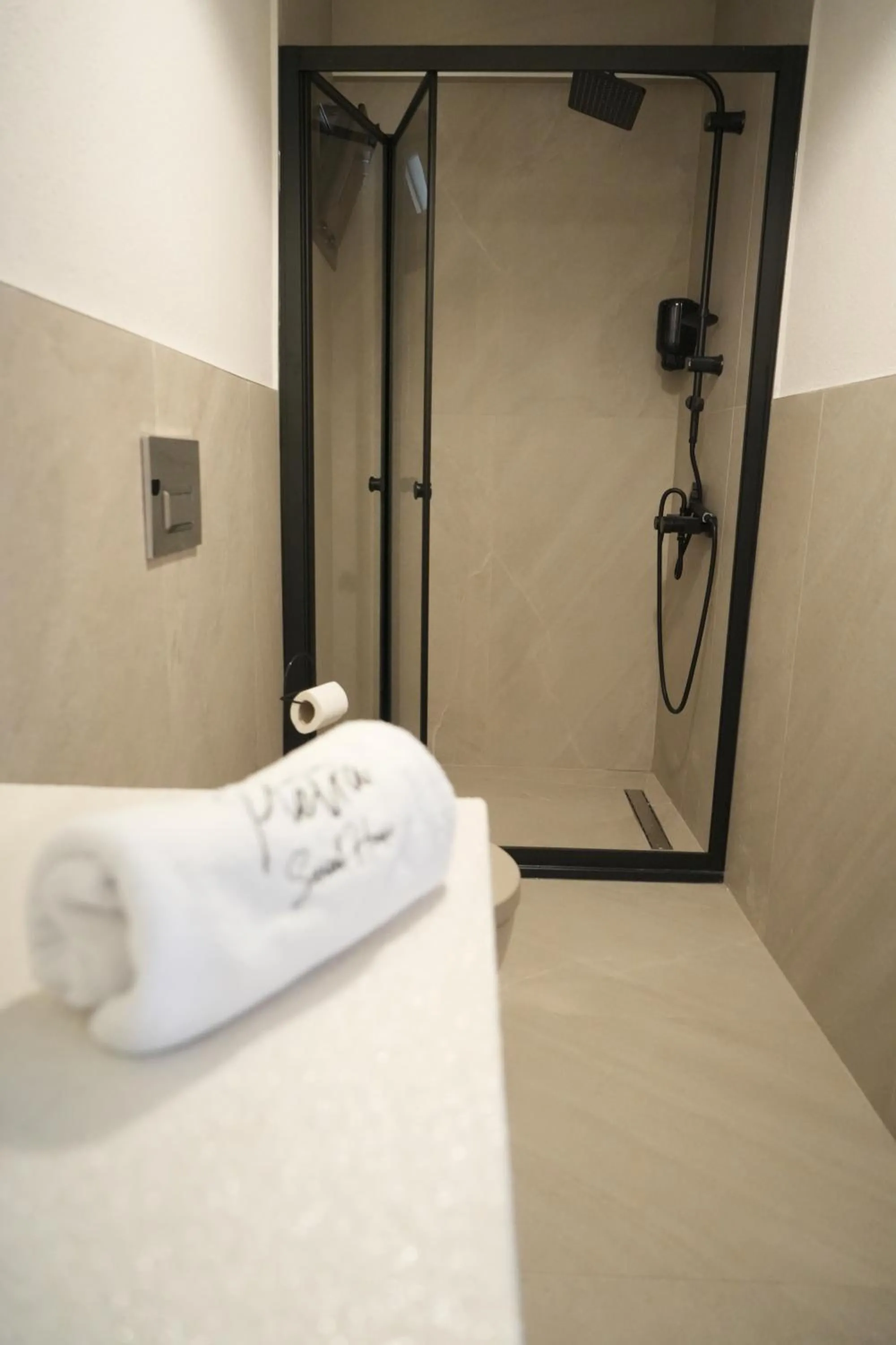 Bed in Pietra Social House