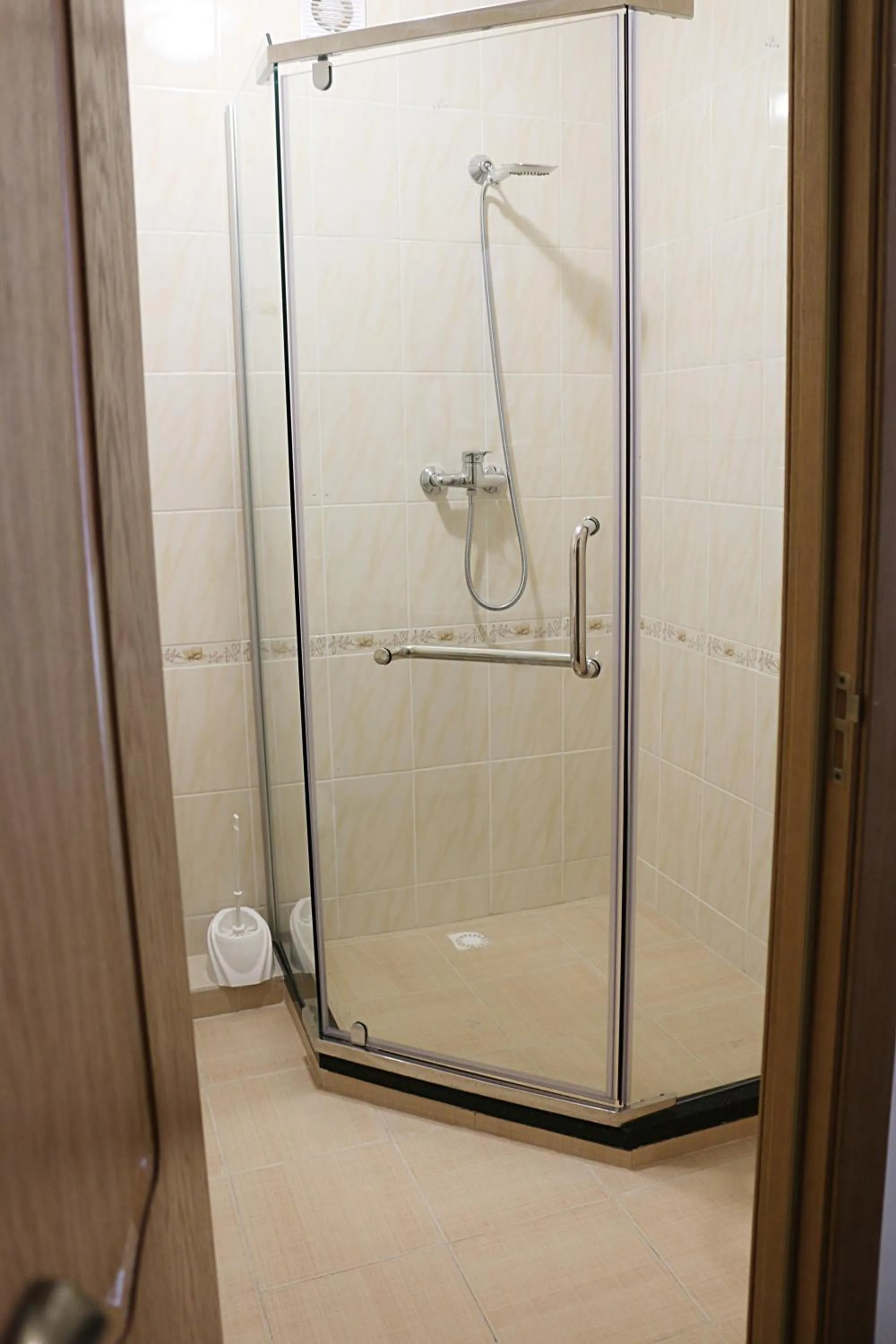 Shower in VitaPark Sonyachnyy Provans