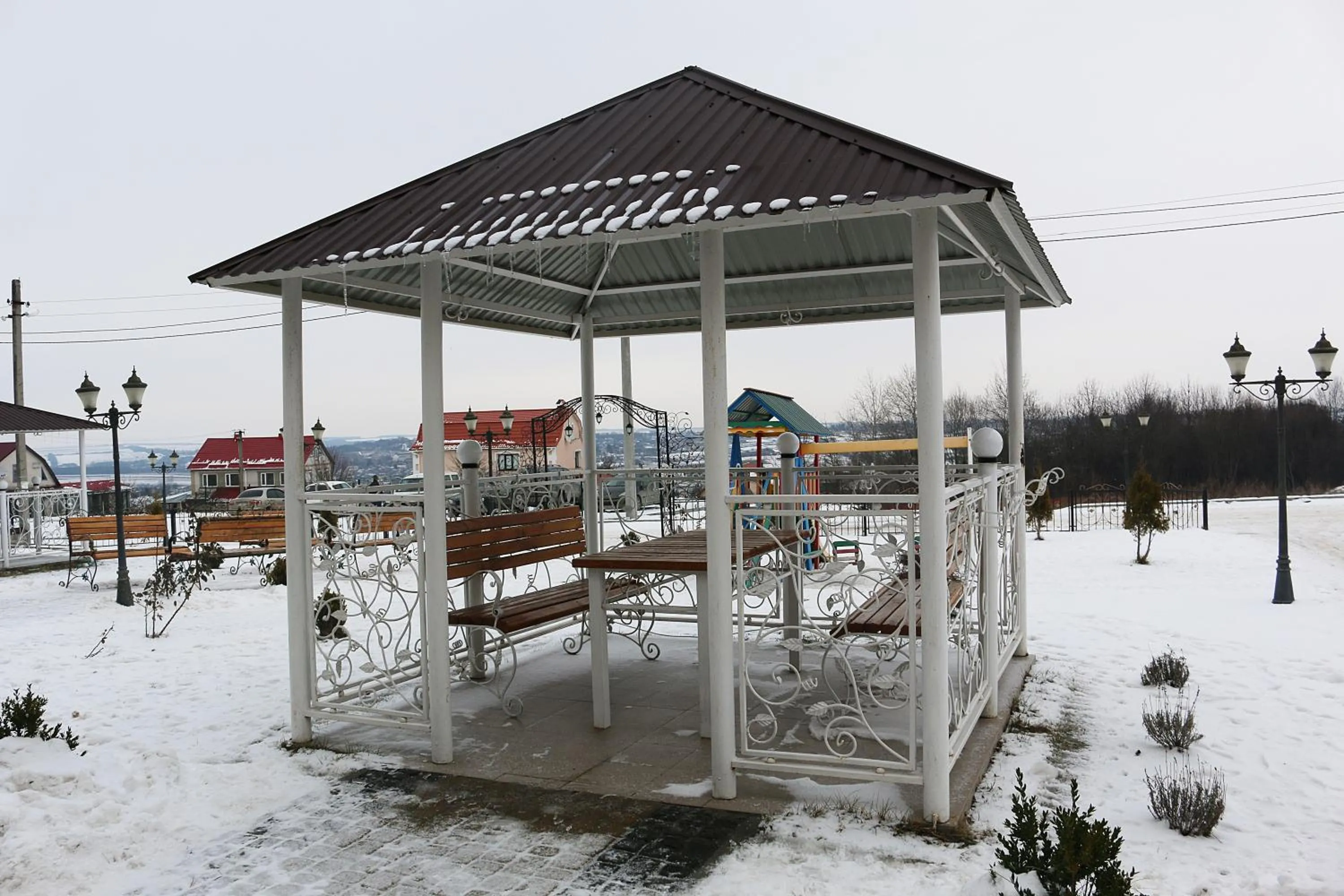 Area and facilities in VitaPark Sonyachnyy Provans