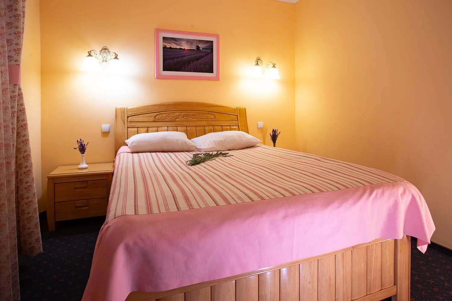 Property building, Bed in VitaPark Sonyachnyy Provans