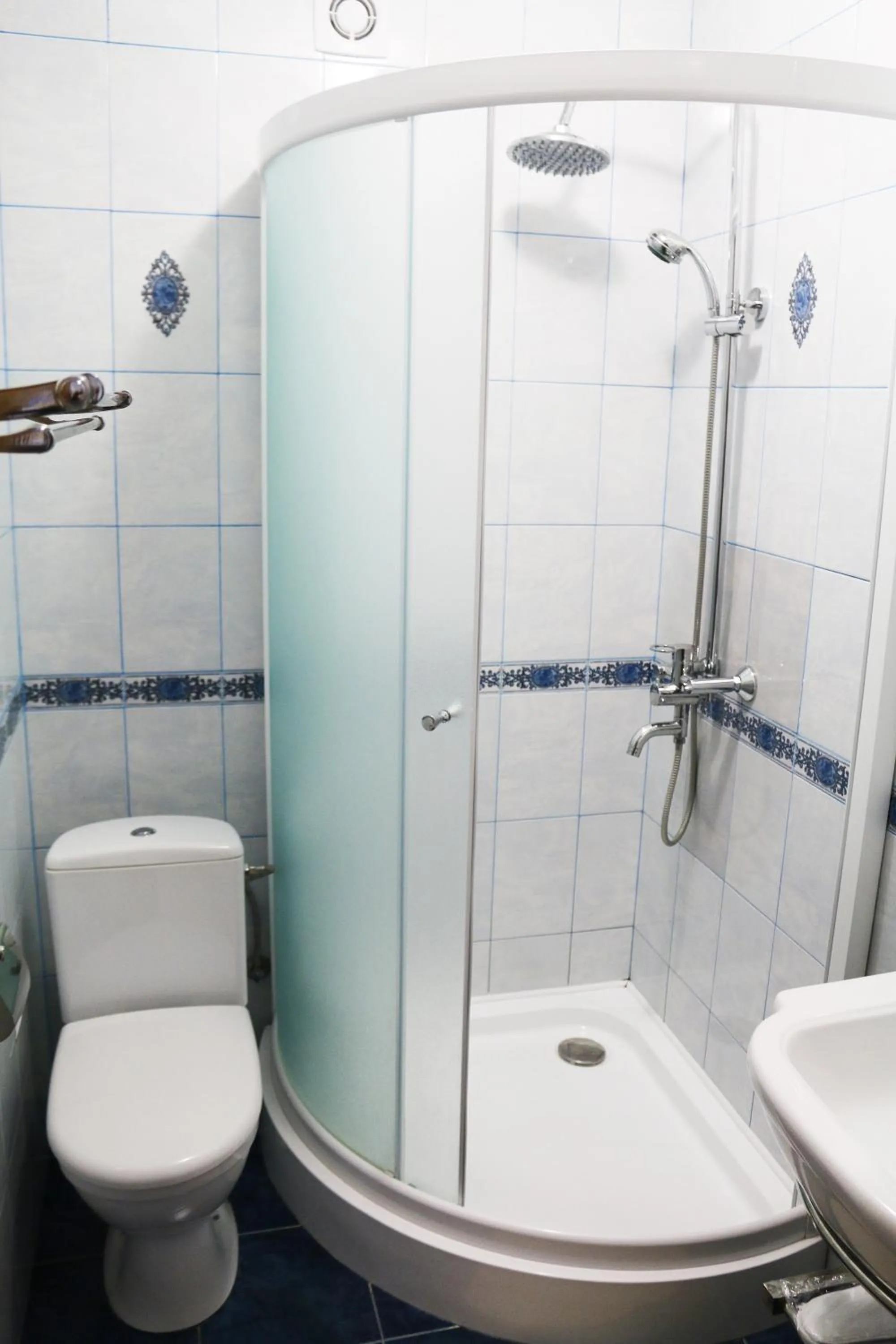 Shower in VitaPark Sonyachnyy Provans