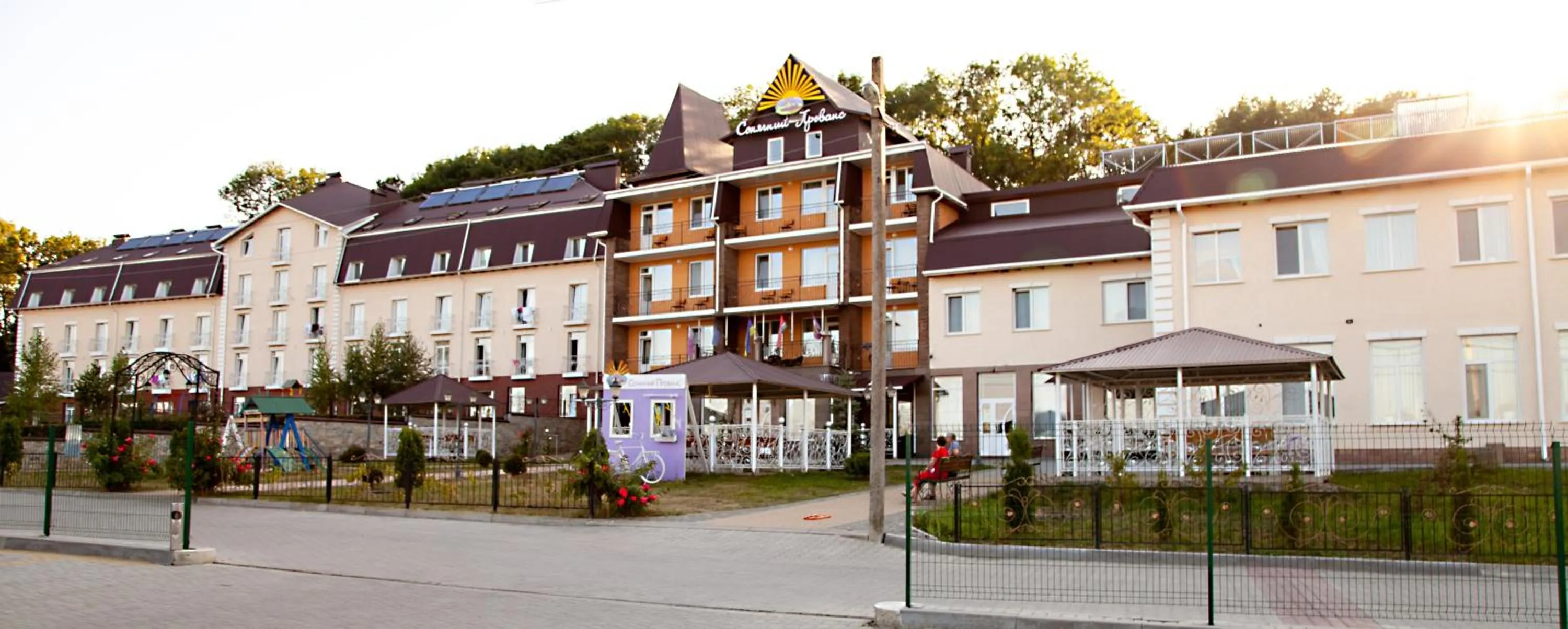 Property building in VitaPark Sonyachnyy Provans