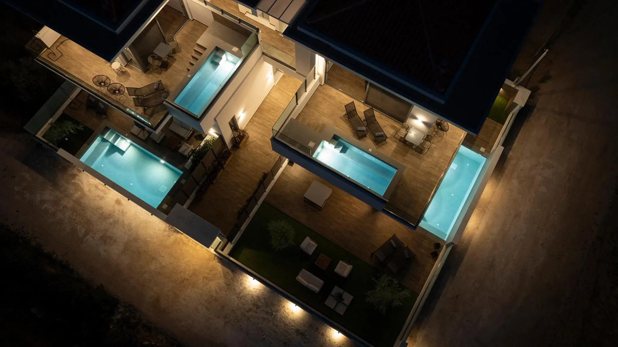 Property building in Sweet Mary Suites