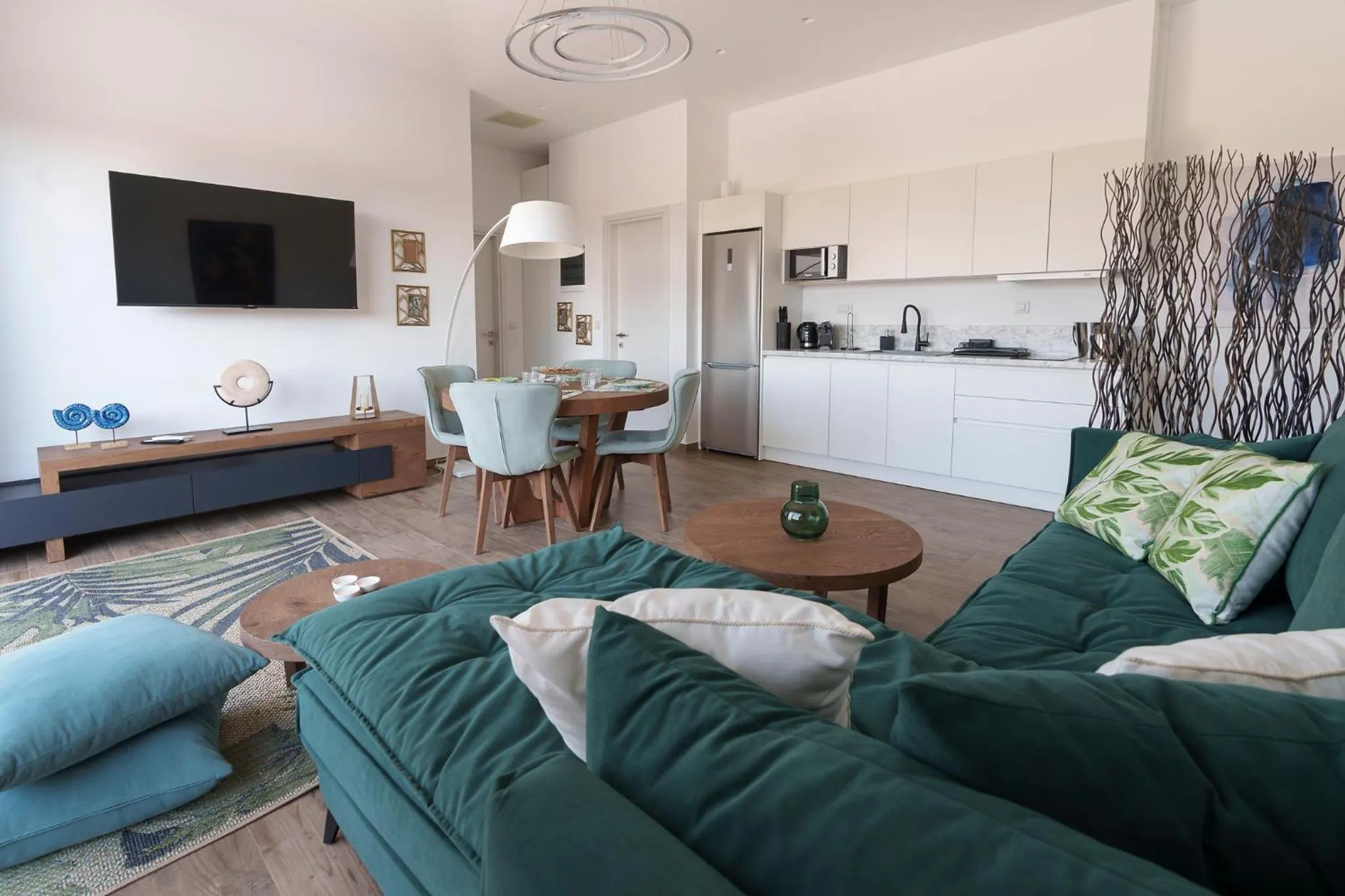 TV and multimedia in Sweet Mary Suites