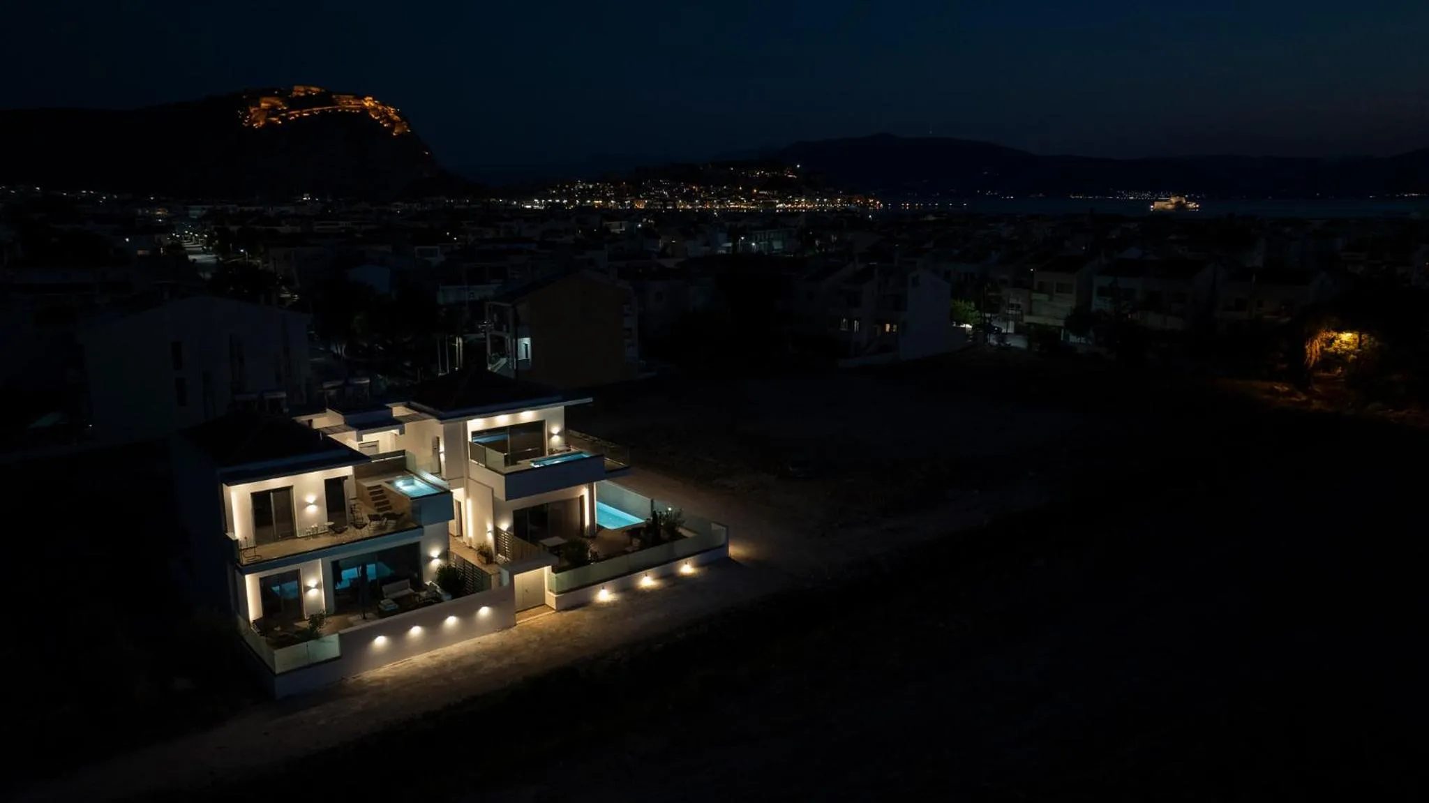 Property building in Sweet Mary Suites