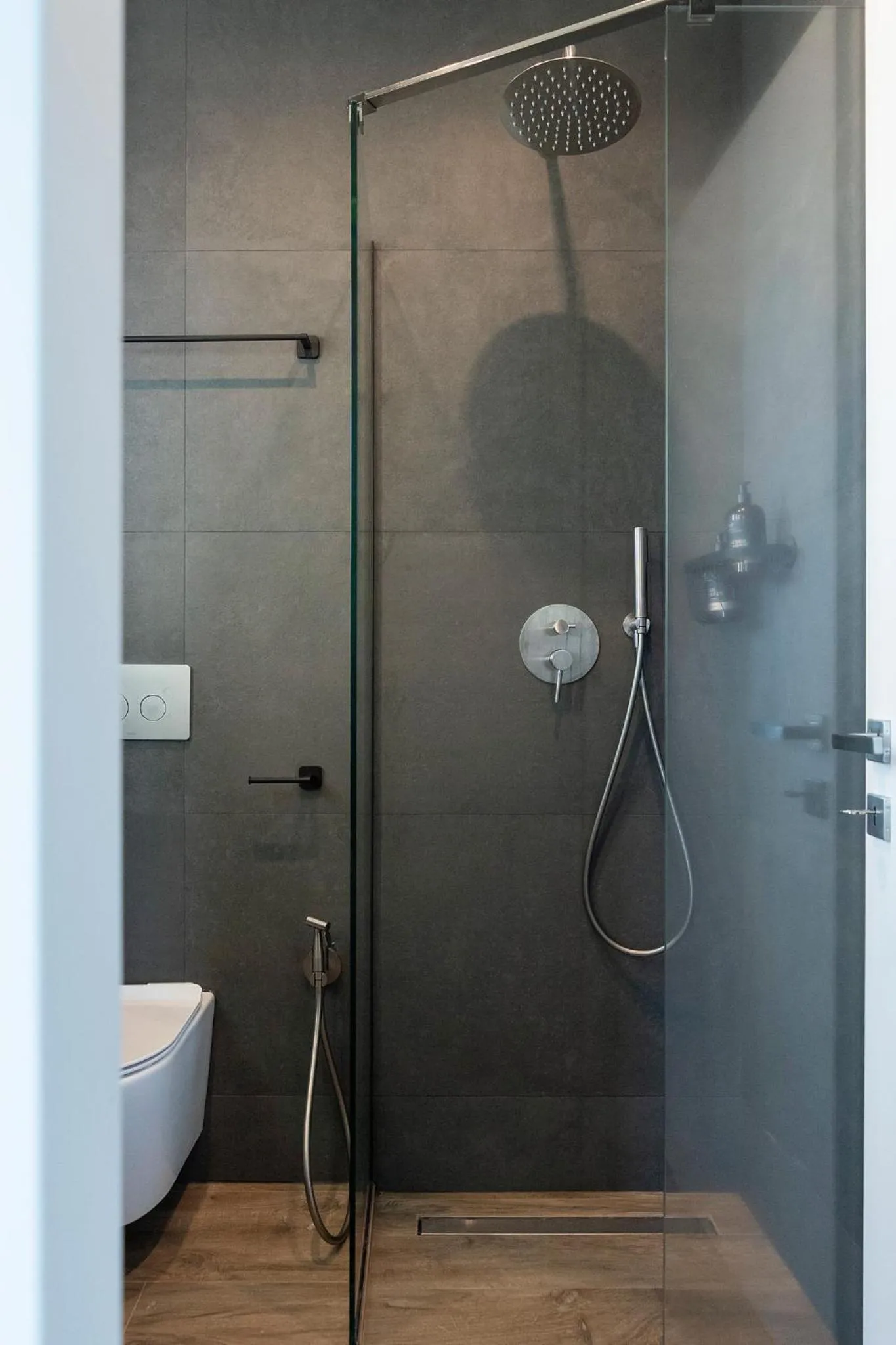 Shower in Sweet Mary Suites
