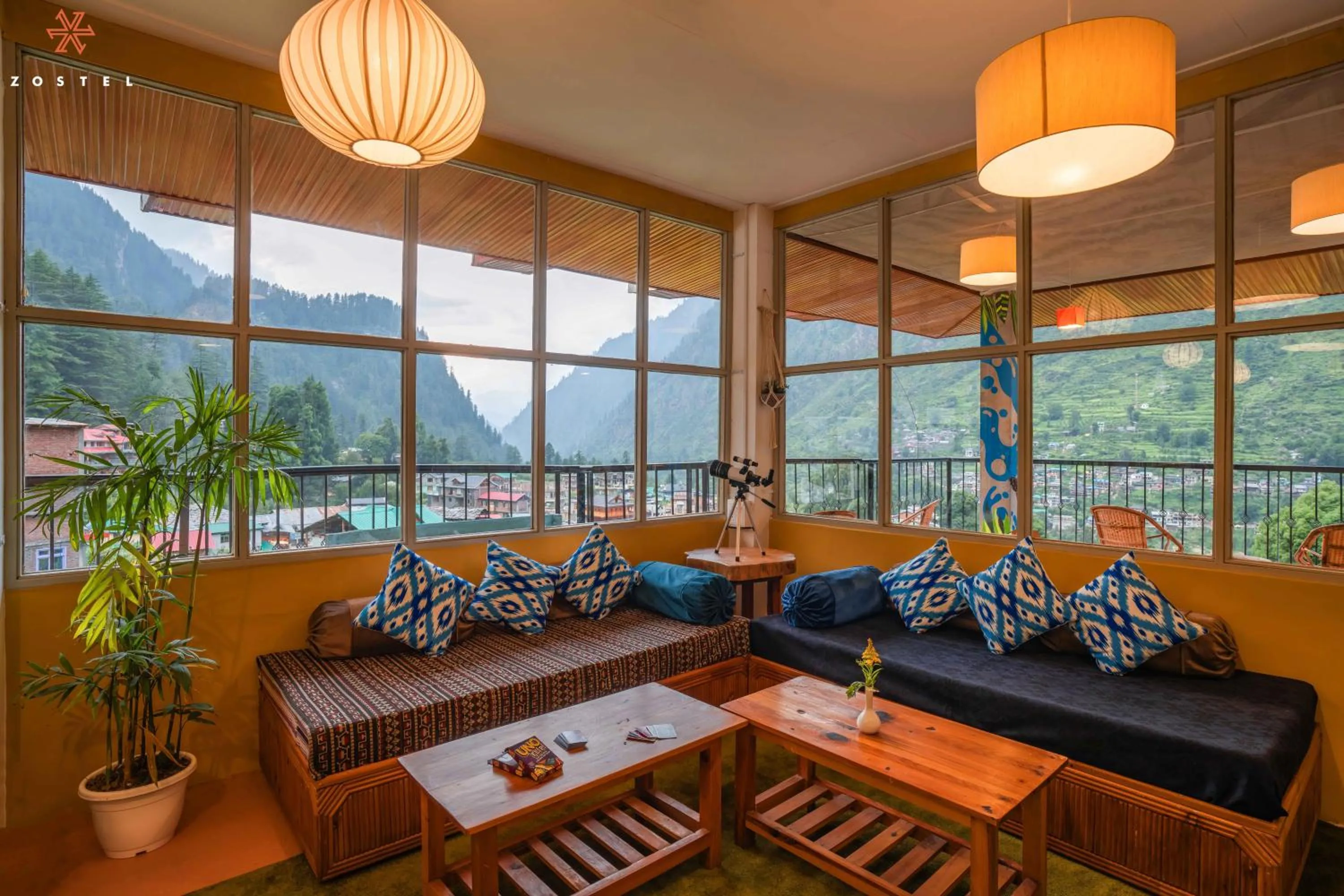 Seating area in Zostel Pulga