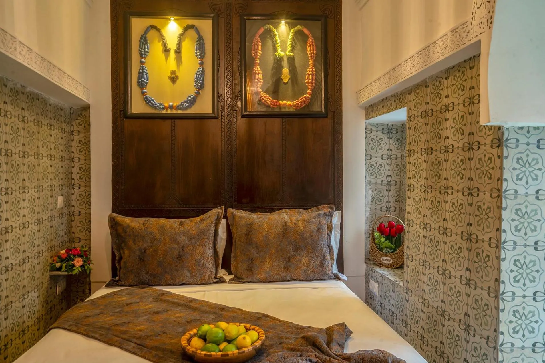 Bedroom, Bed in Riad Yalla habibi