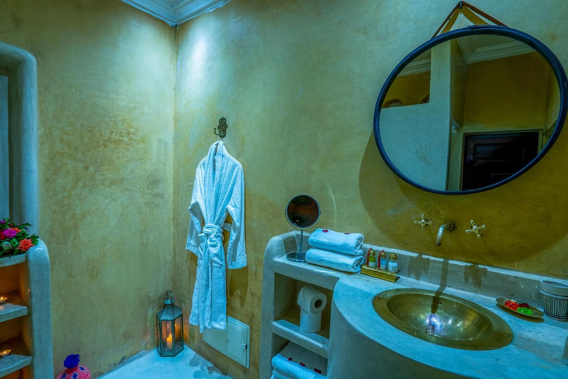 Bathroom in Riad Yalla habibi