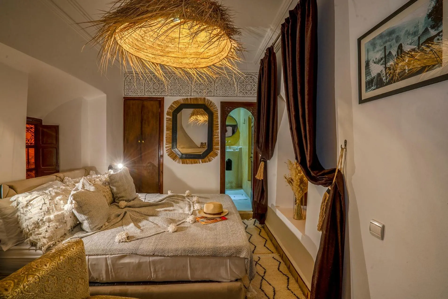 Bed in Riad Yalla habibi