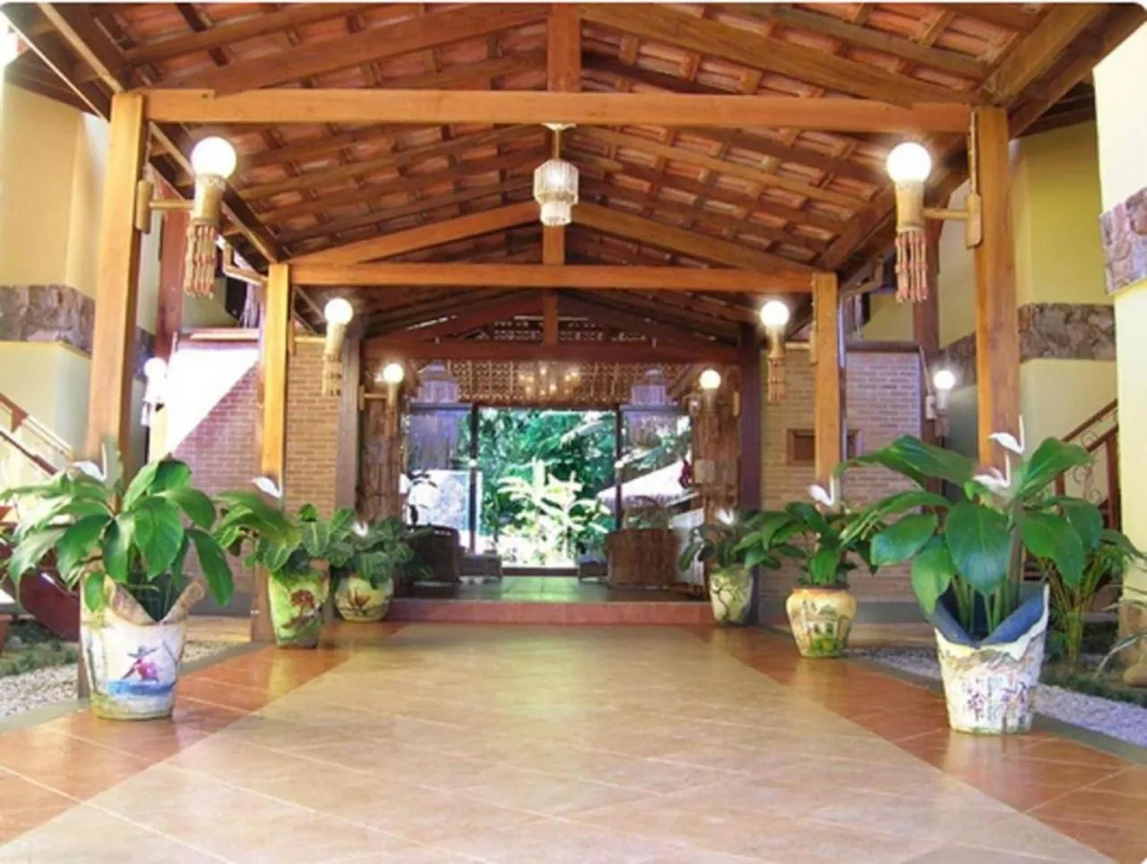 Facade/entrance in Pousada Canto de Itamambuca