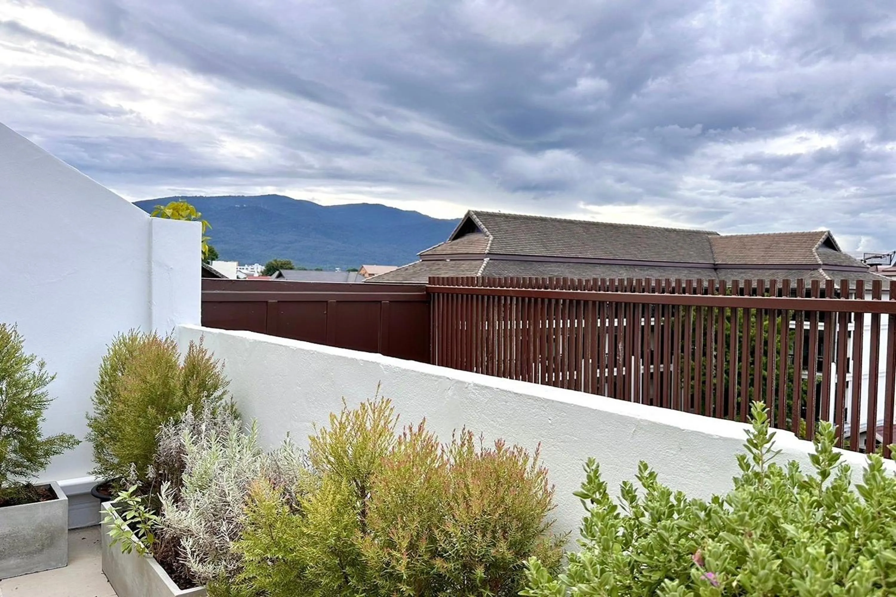 Balcony/Terrace in Nuan Nil Secret Courtyard