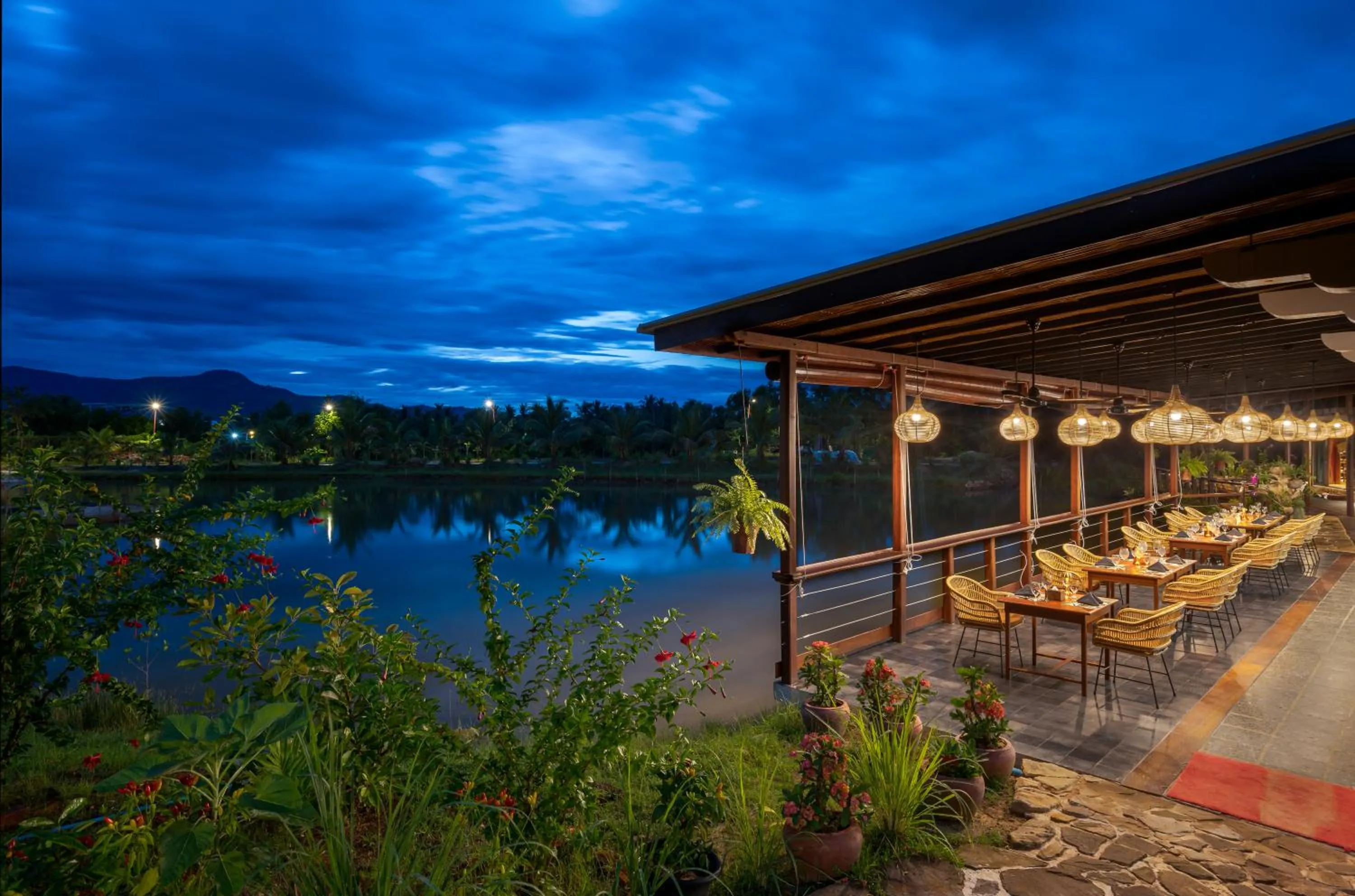 Restaurant/places to eat in Komsan Kampot Resort