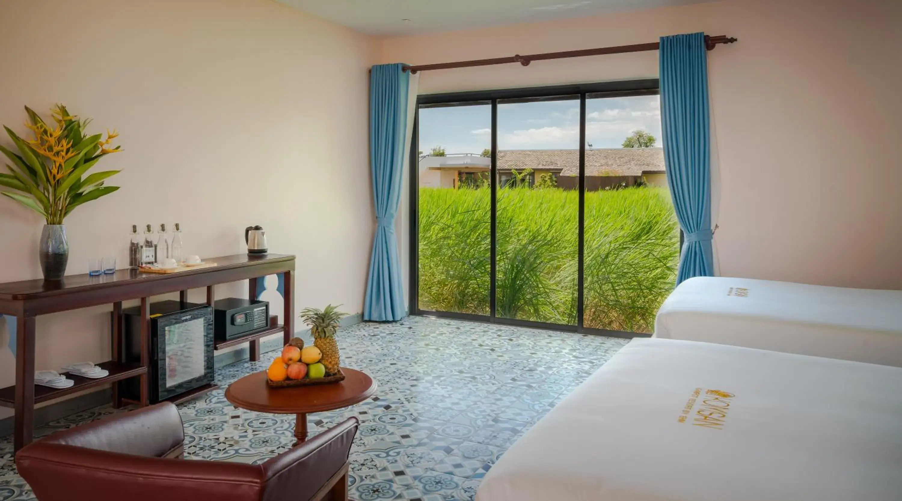 Bed in Komsan Kampot Resort Bed in Komsan Kampot Resort