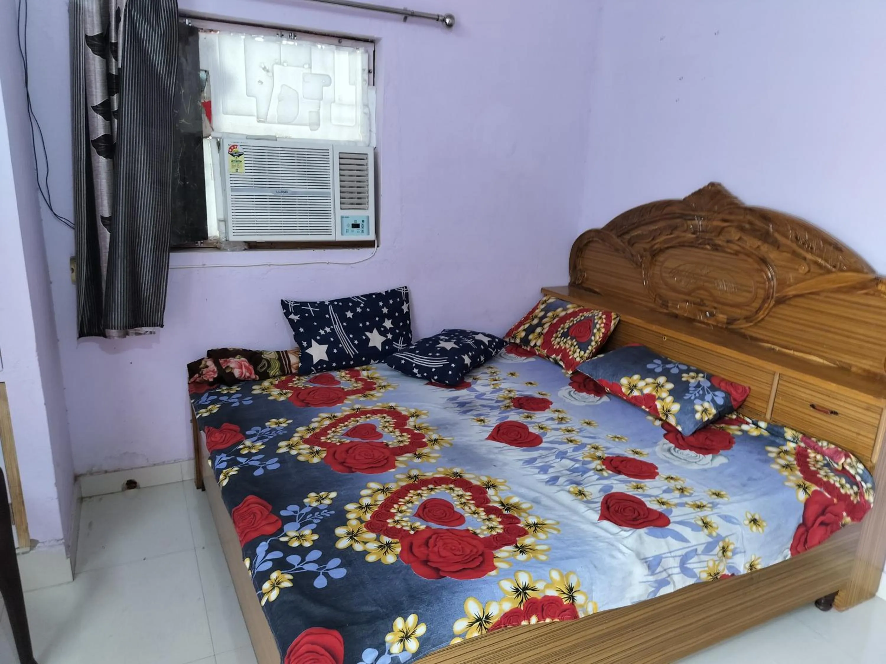 Bed in Shri Krishna Kunj homestay