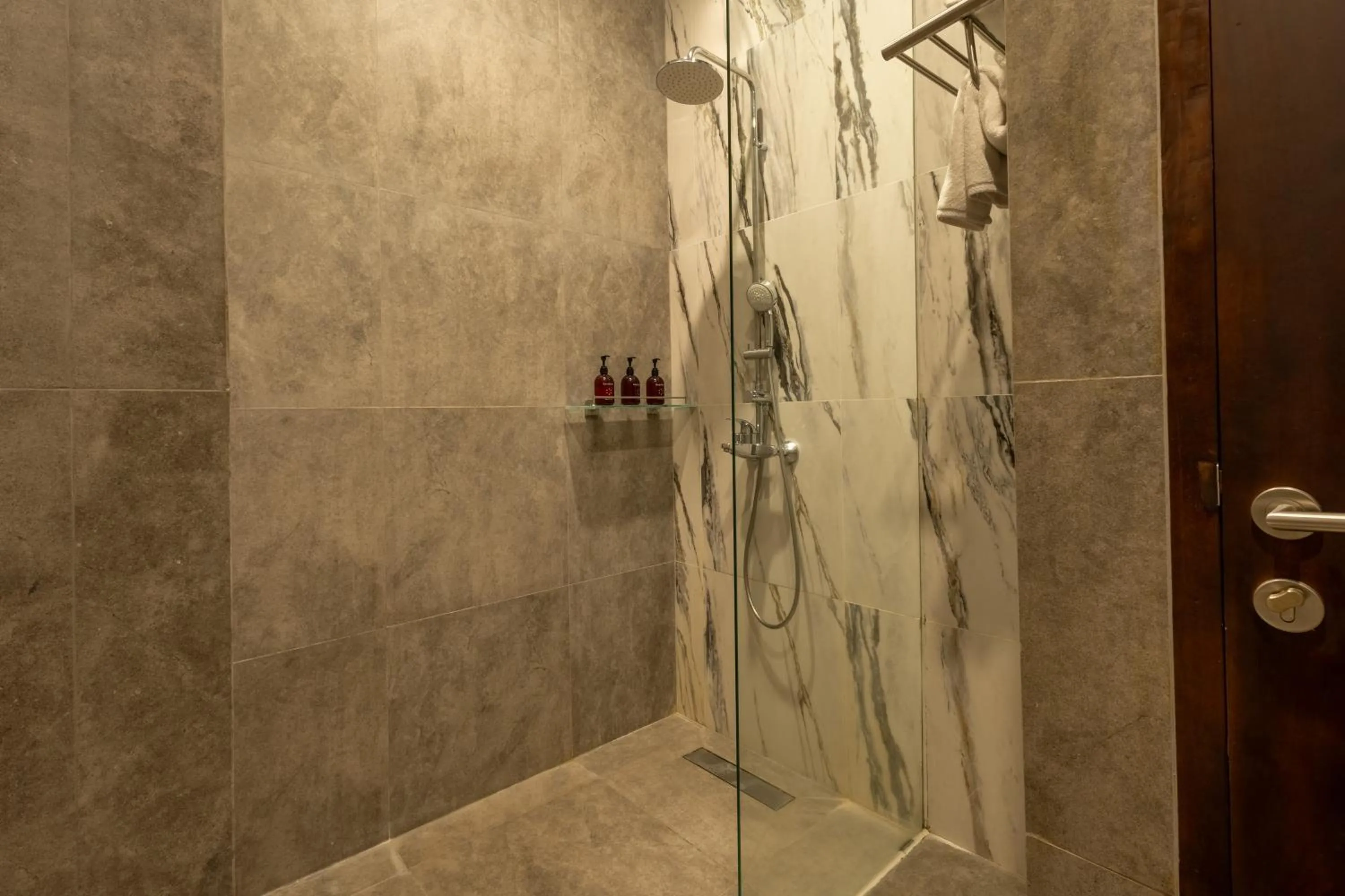 Bathroom in Sunny Nine Villa by Betterplace