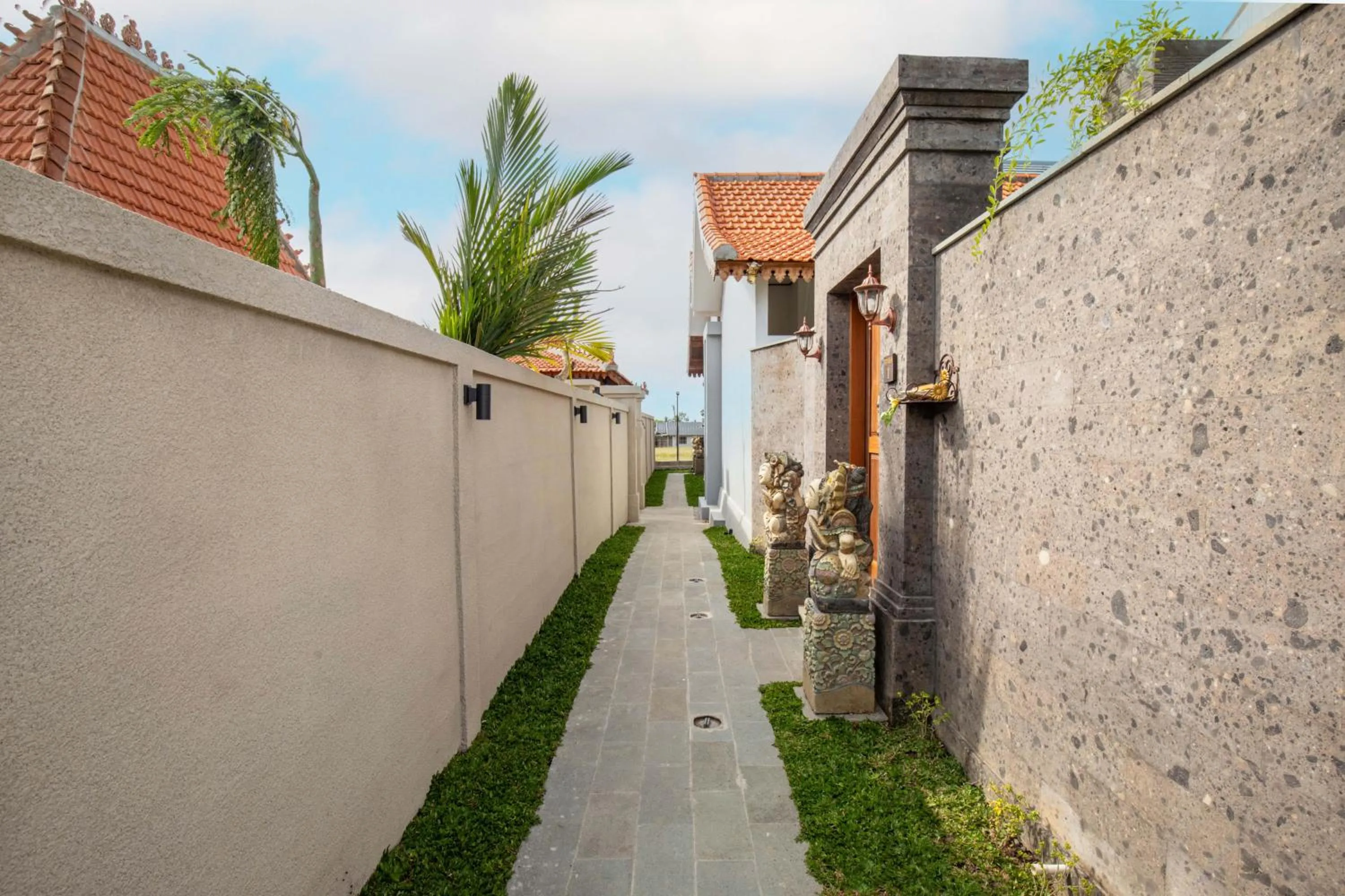 Property building in Weda Villas