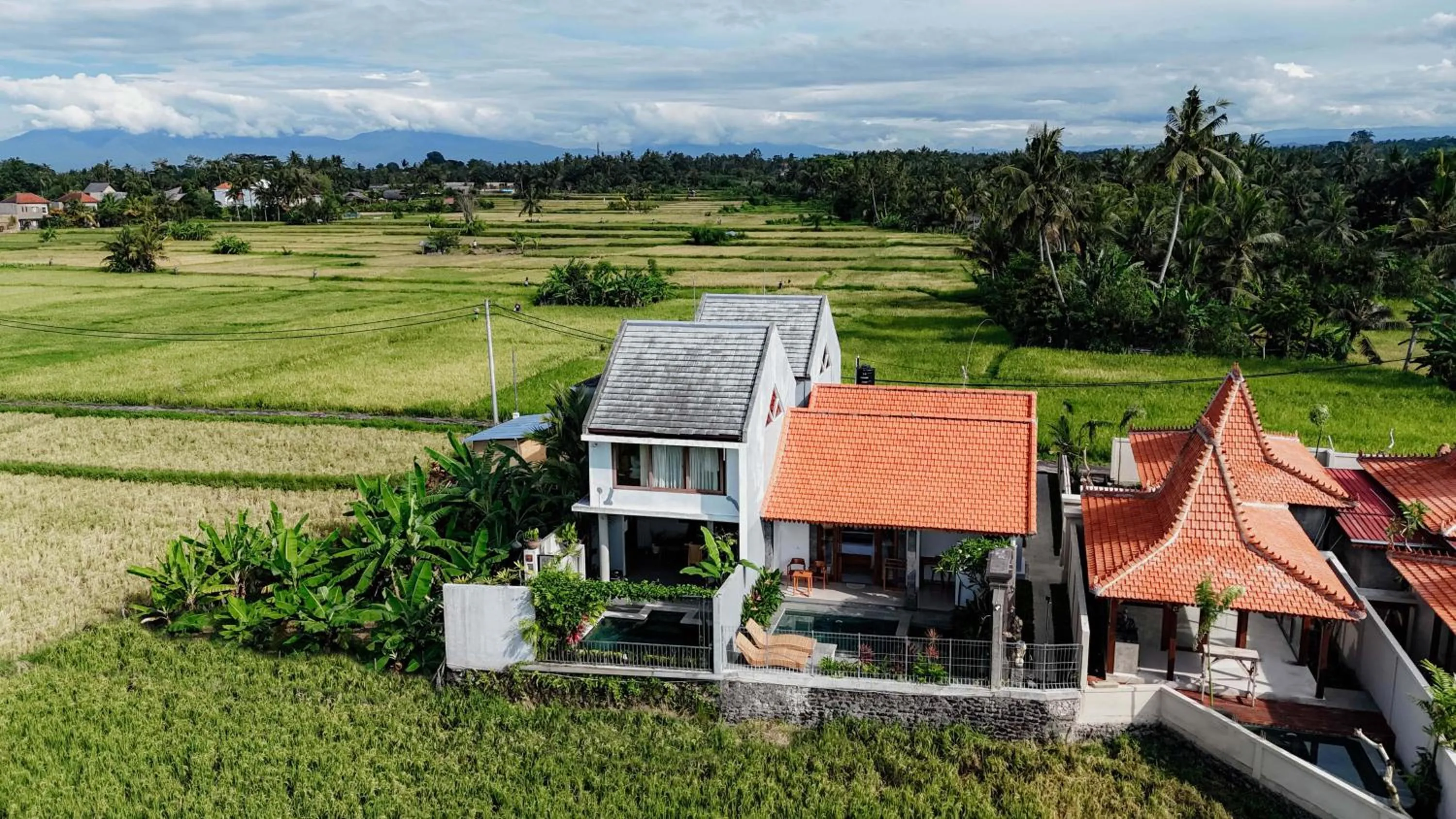 Property building in Weda Villas