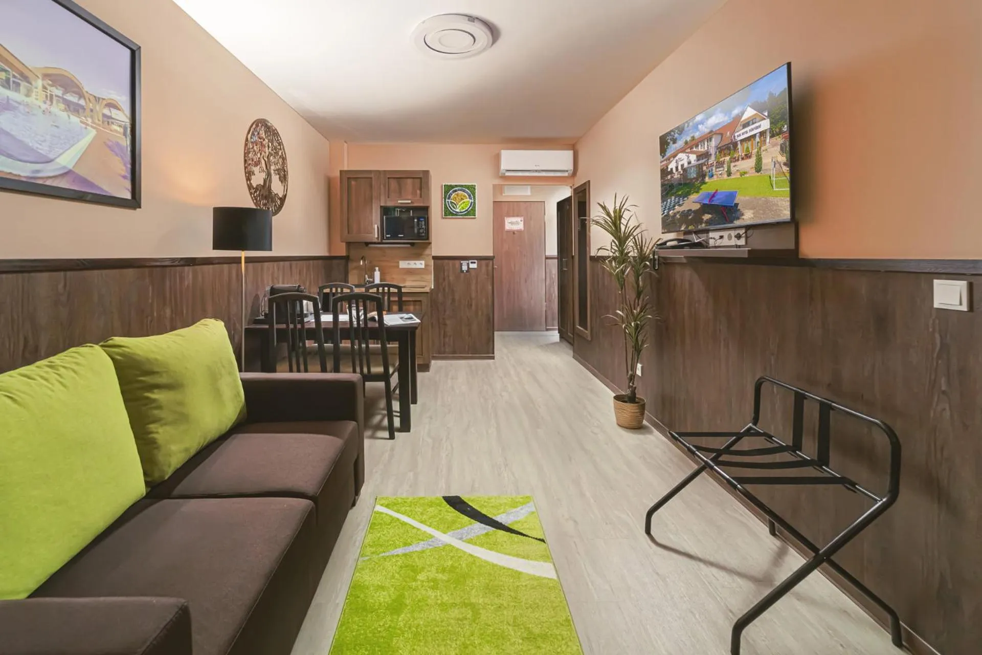 TV and multimedia in Park Hotel Bükfürdő