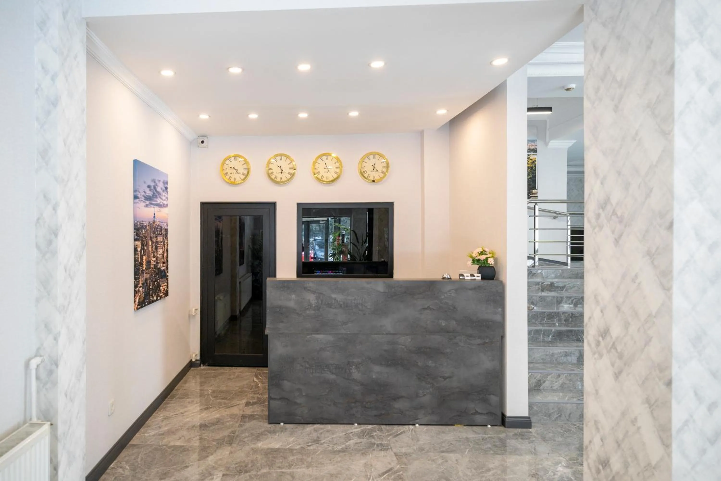 Lobby or reception in Maltepe MANHATTAN OTEL