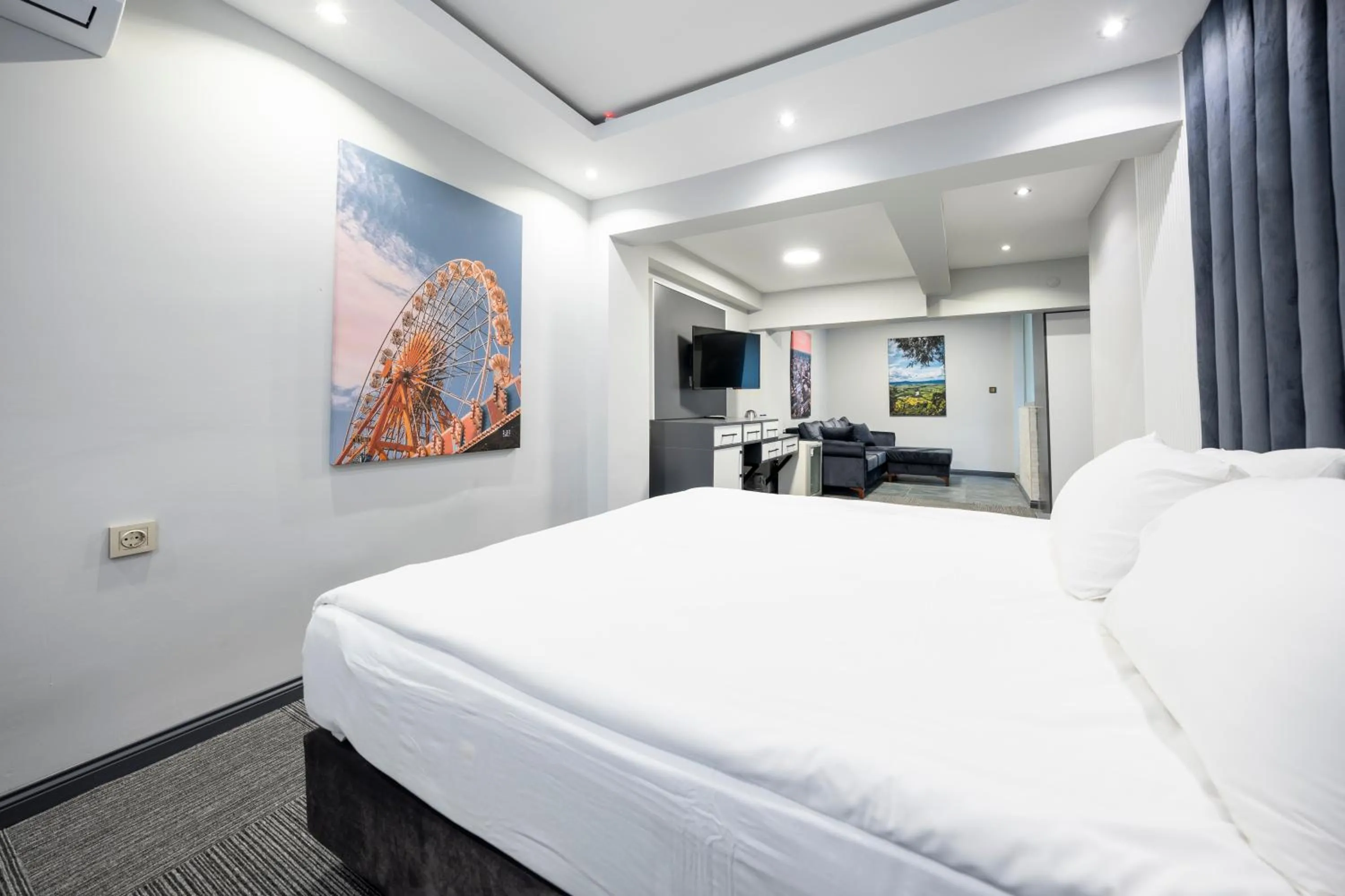 Photo of the whole room, Bed in Maltepe MANHATTAN OTEL